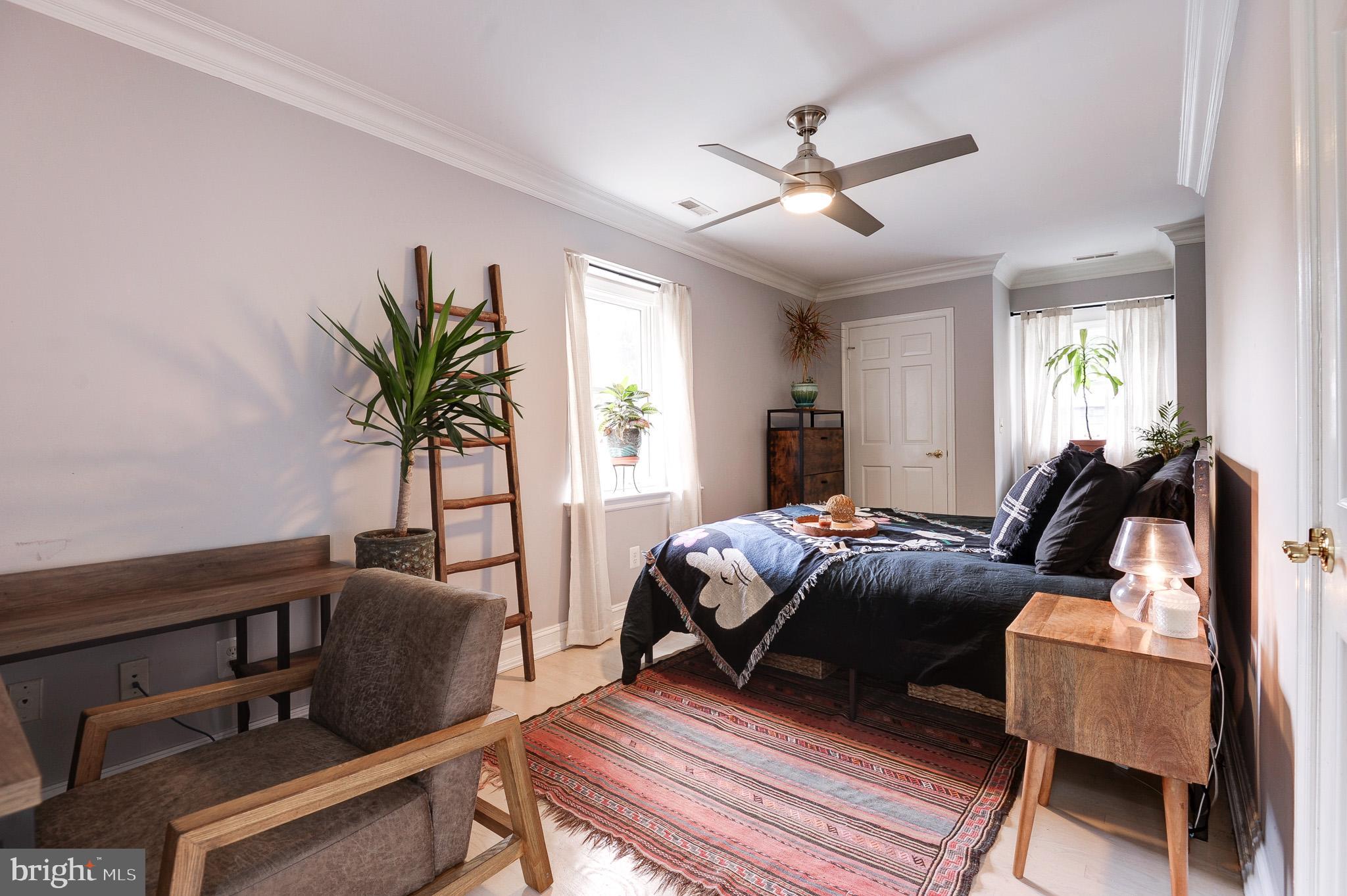 POTOMAC FALLS - Residential