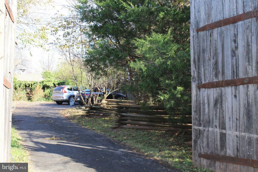 Photo of 2746 Baltimore Pike, GETTYSBURG, PA 17325 (MLS # PAAD2020812)