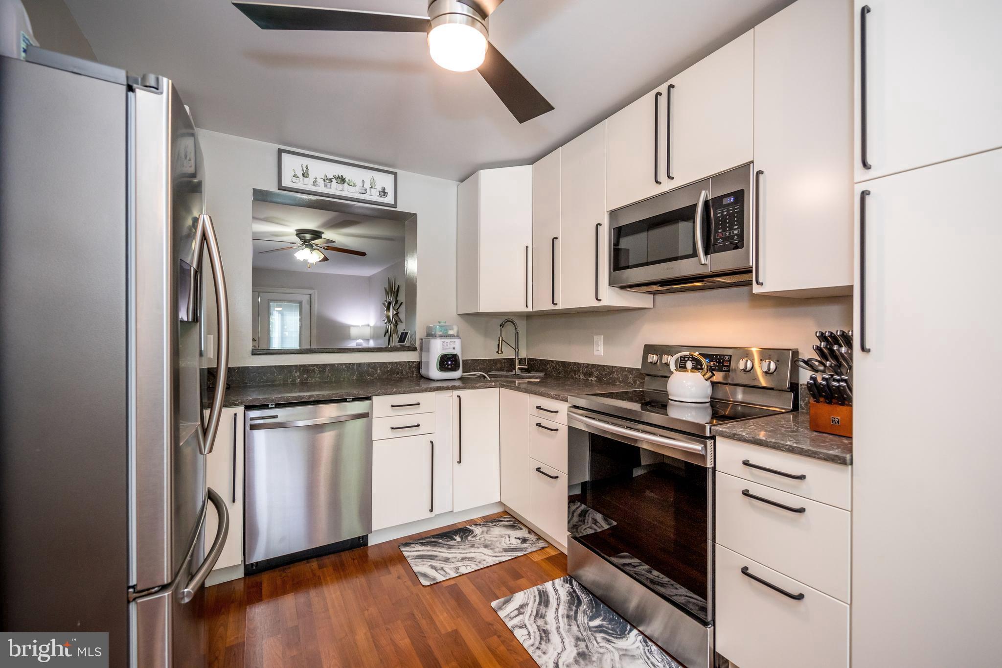 4211 GOODSON COURT