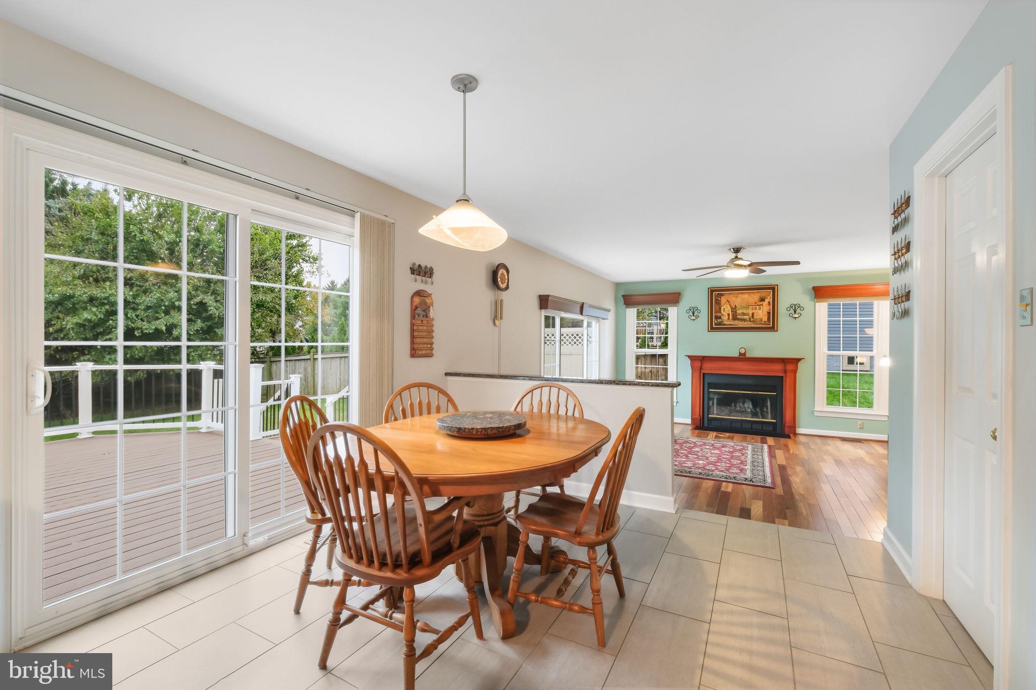 ROCKBURN TOWNSHP - Residential