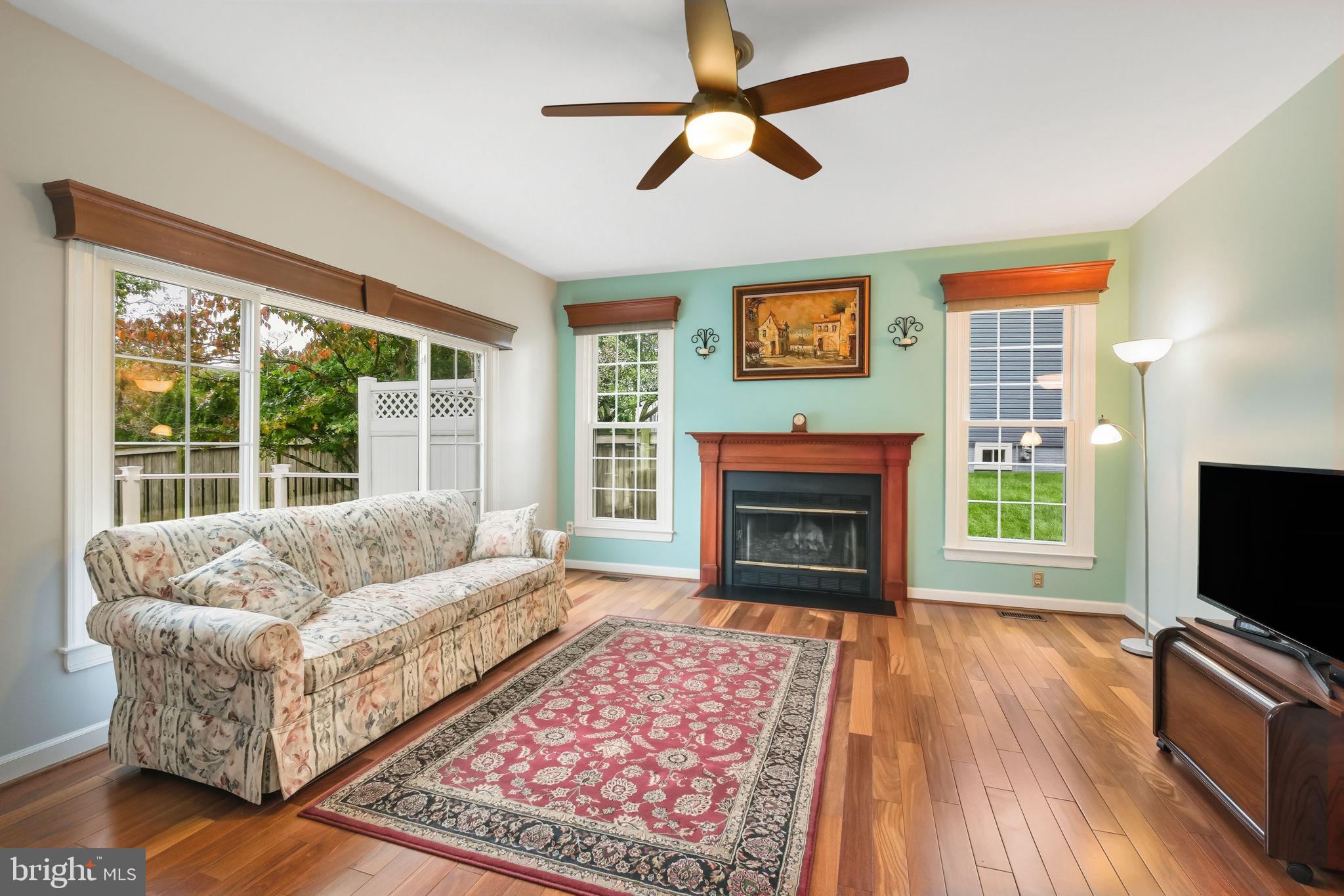 ROCKBURN TOWNSHP - Residential