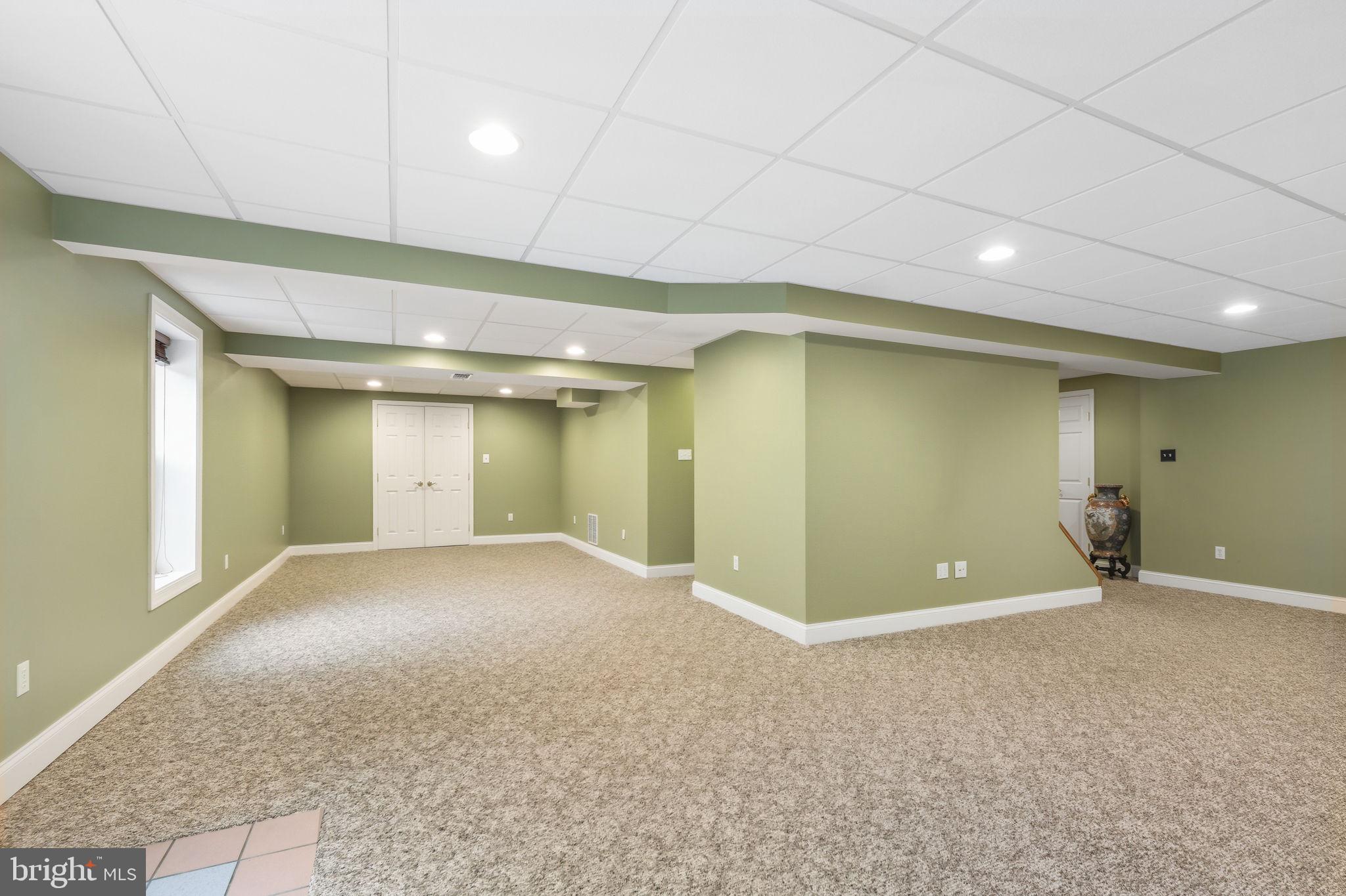 ROCKBURN TOWNSHP - Residential