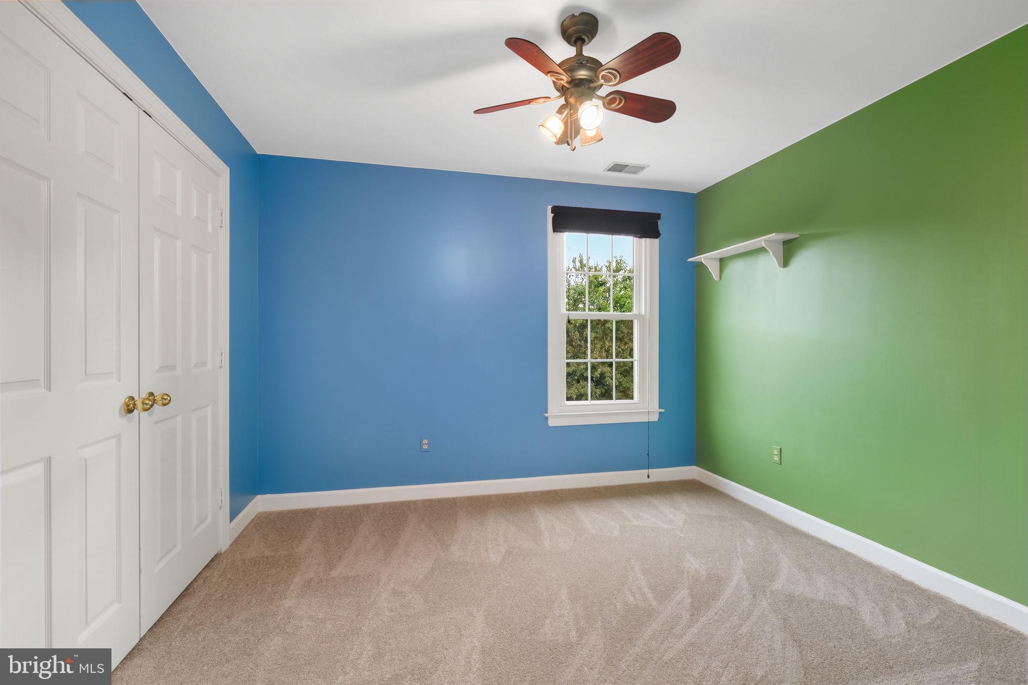 ROCKBURN TOWNSHP - Residential