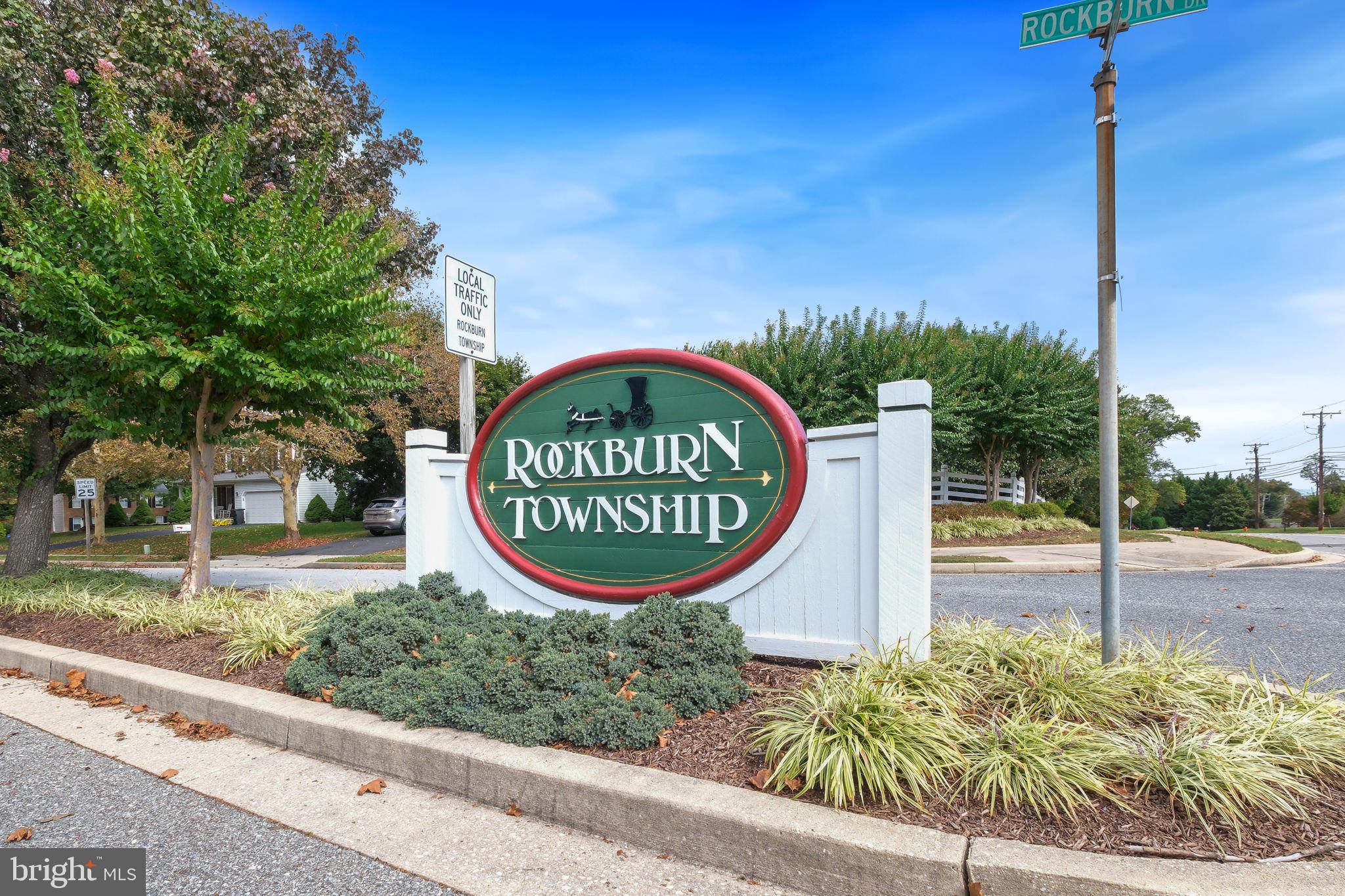 ROCKBURN TOWNSHP - Residential