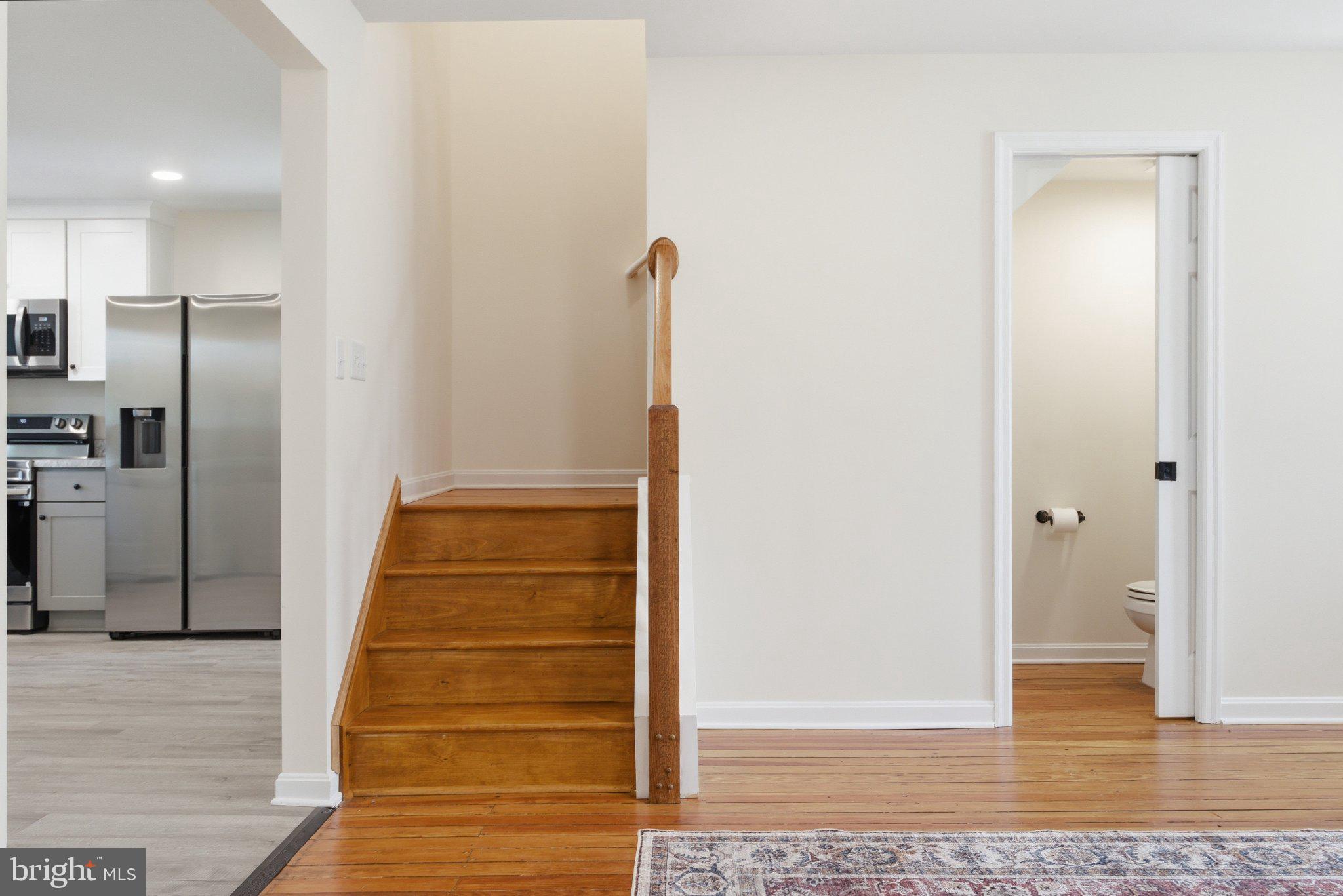 305 MAIN STREET N