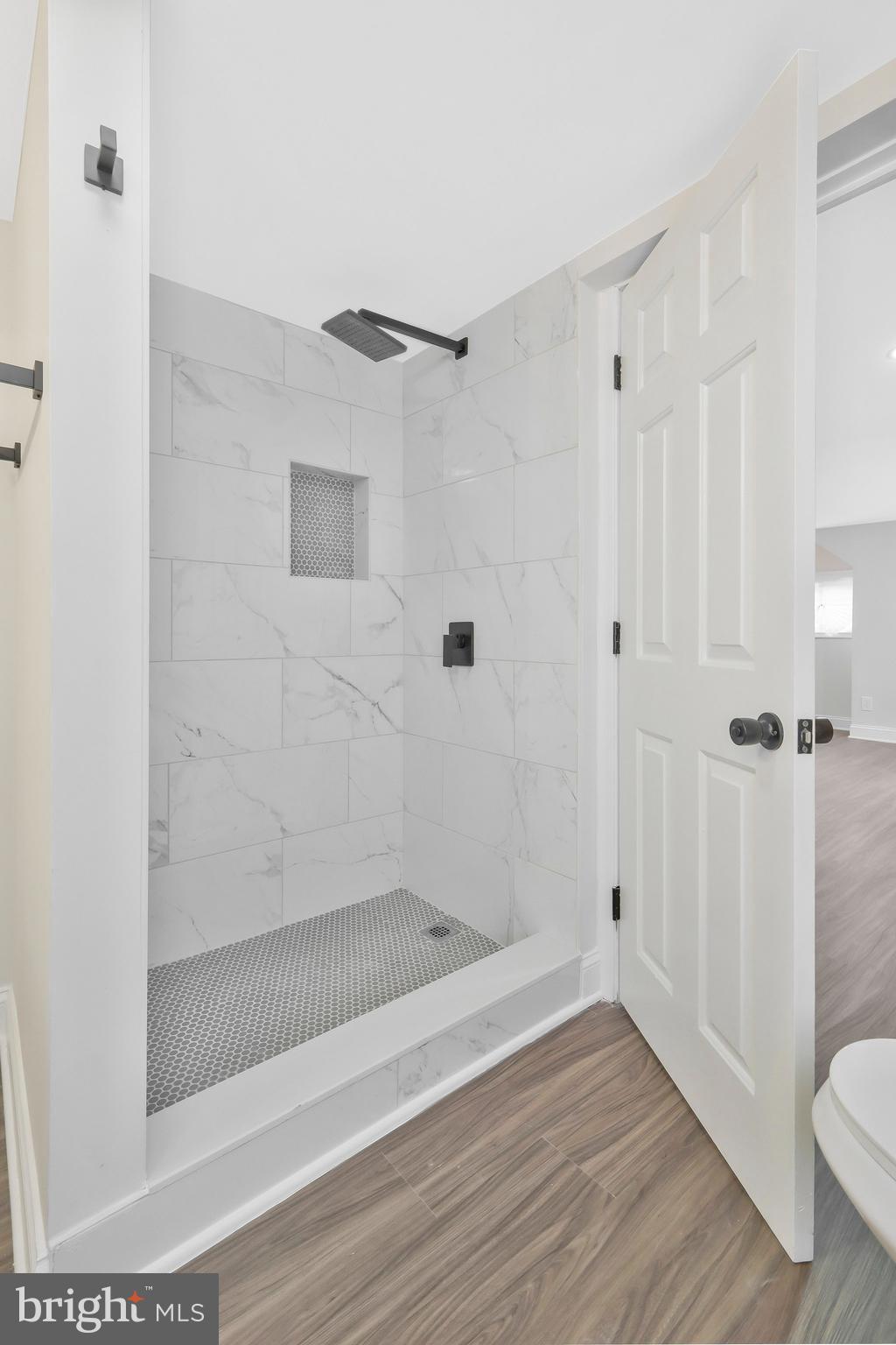 BRENTWOOD - Residential