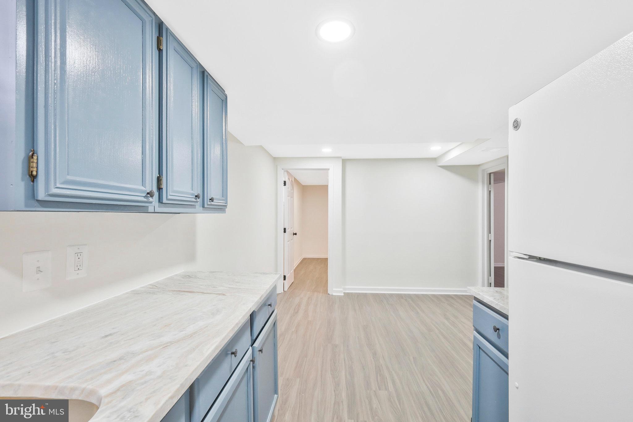 BRENTWOOD - Residential