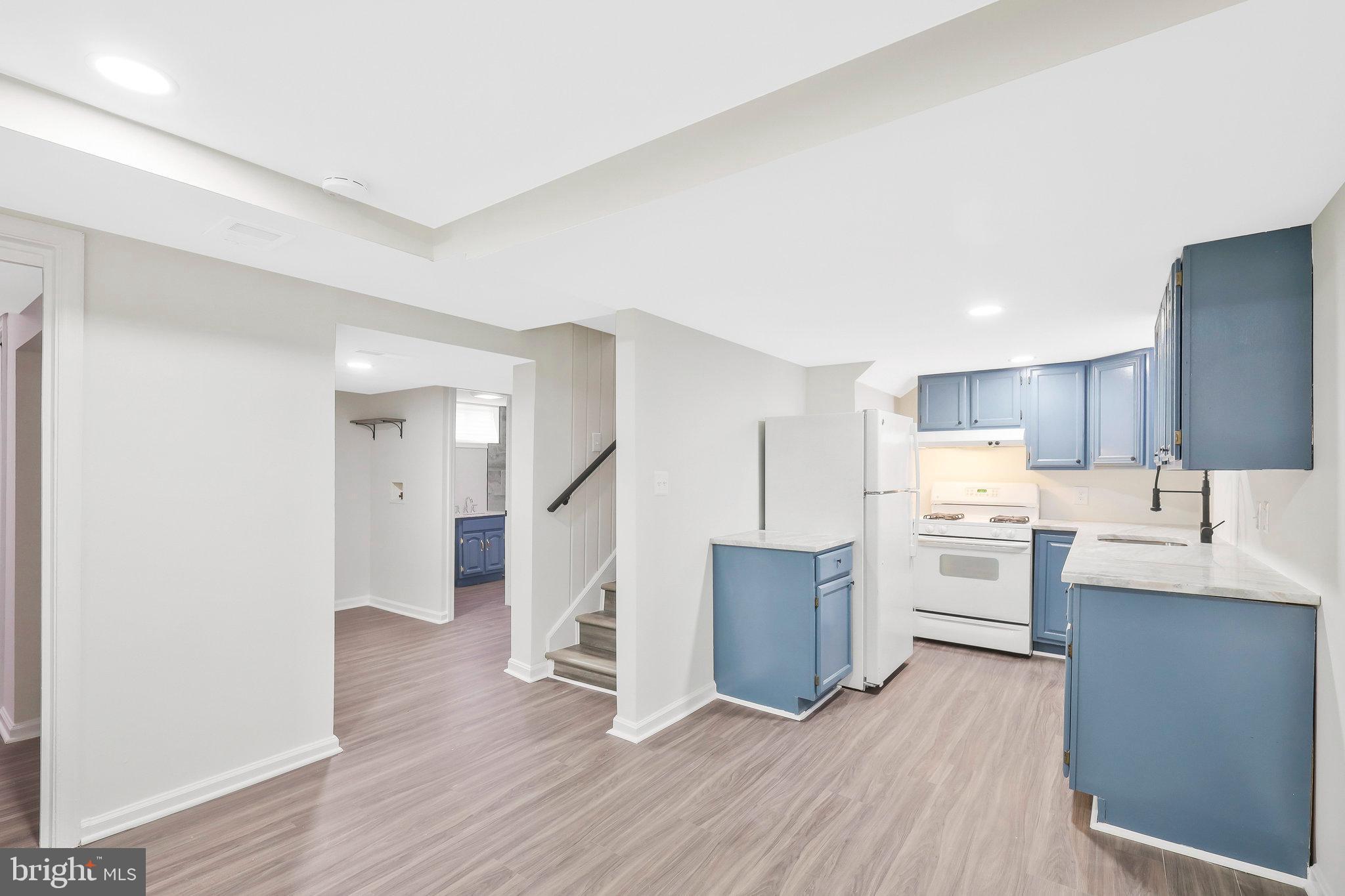 BRENTWOOD - Residential