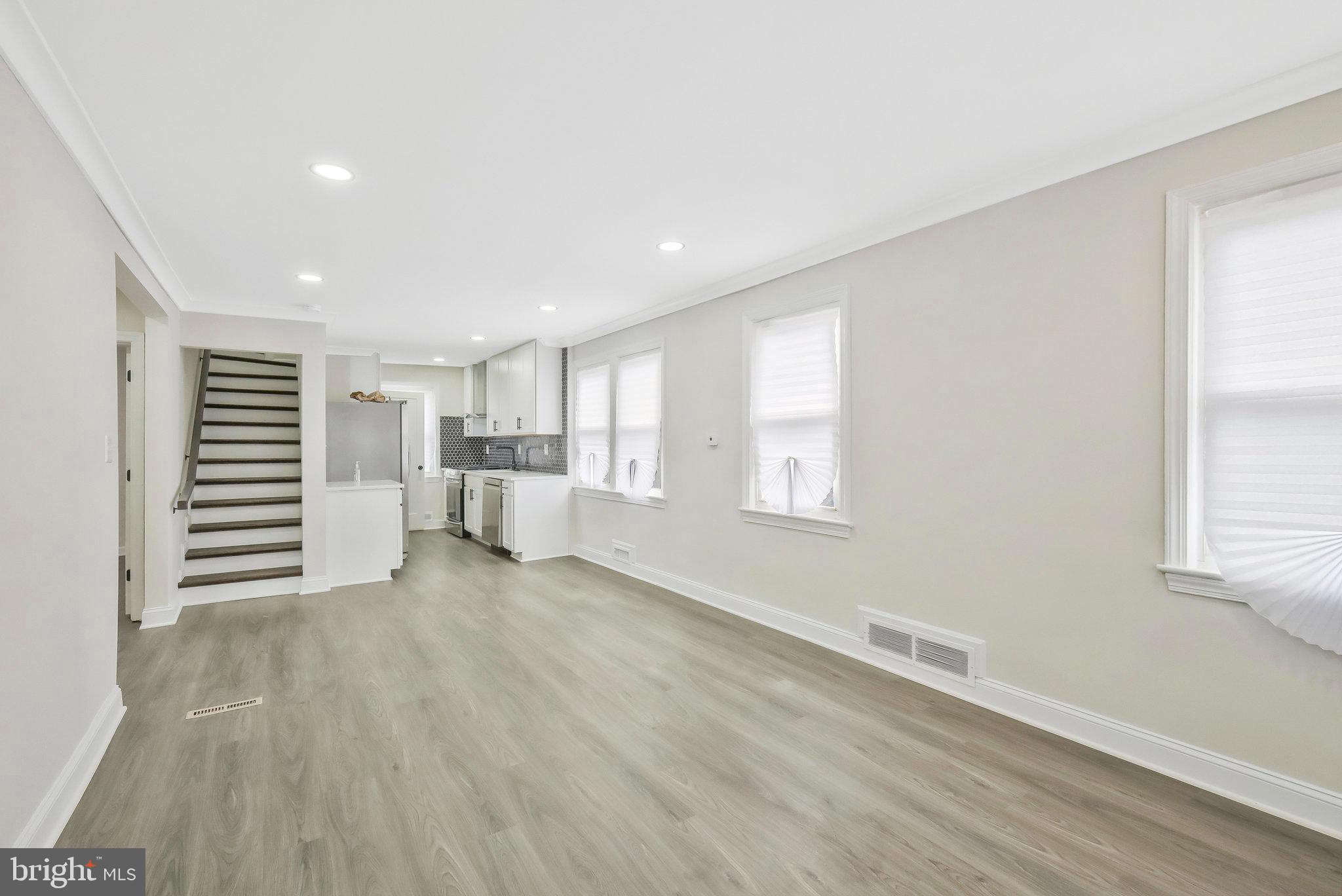 BRENTWOOD - Residential