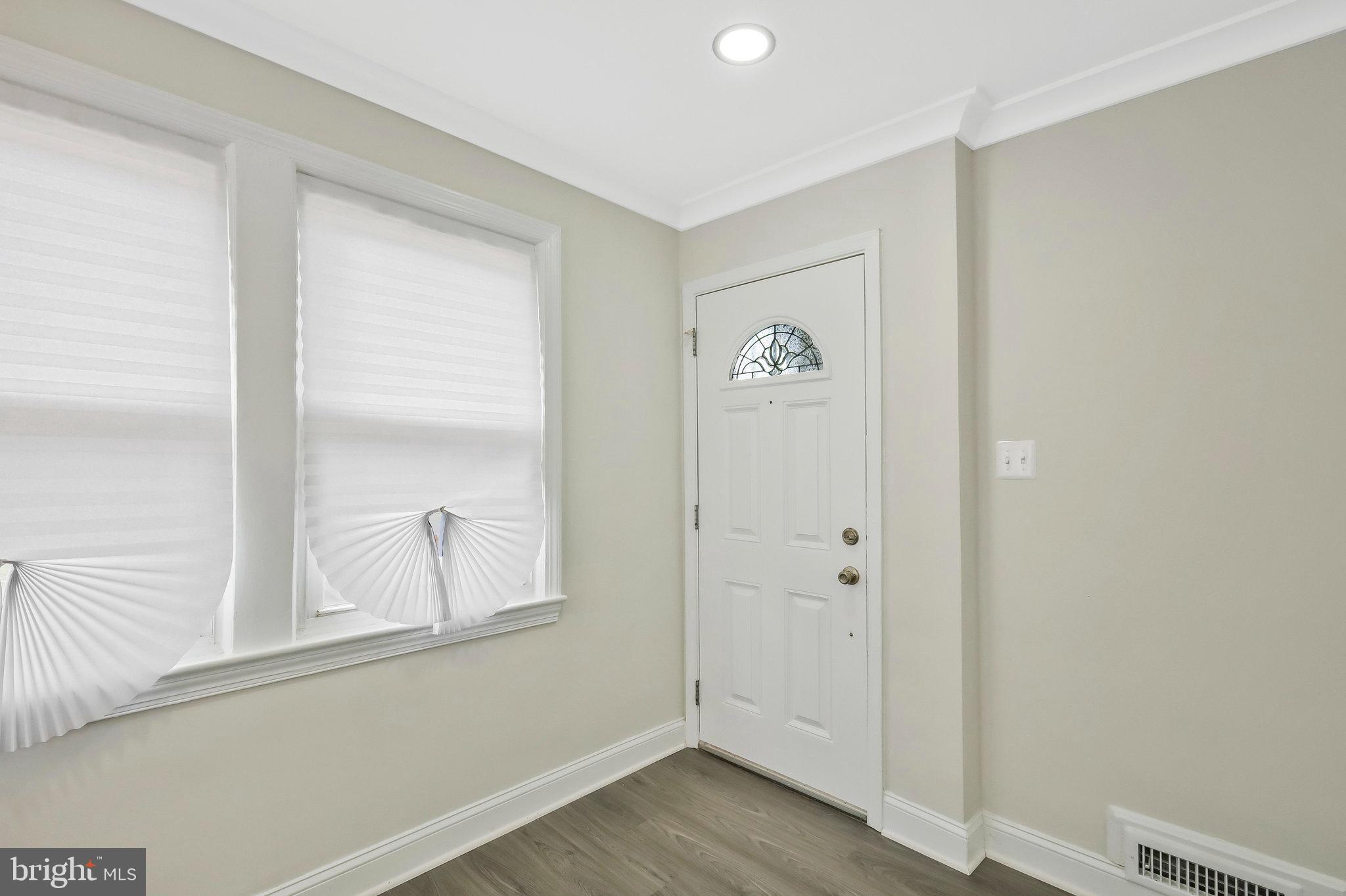 BRENTWOOD - Residential