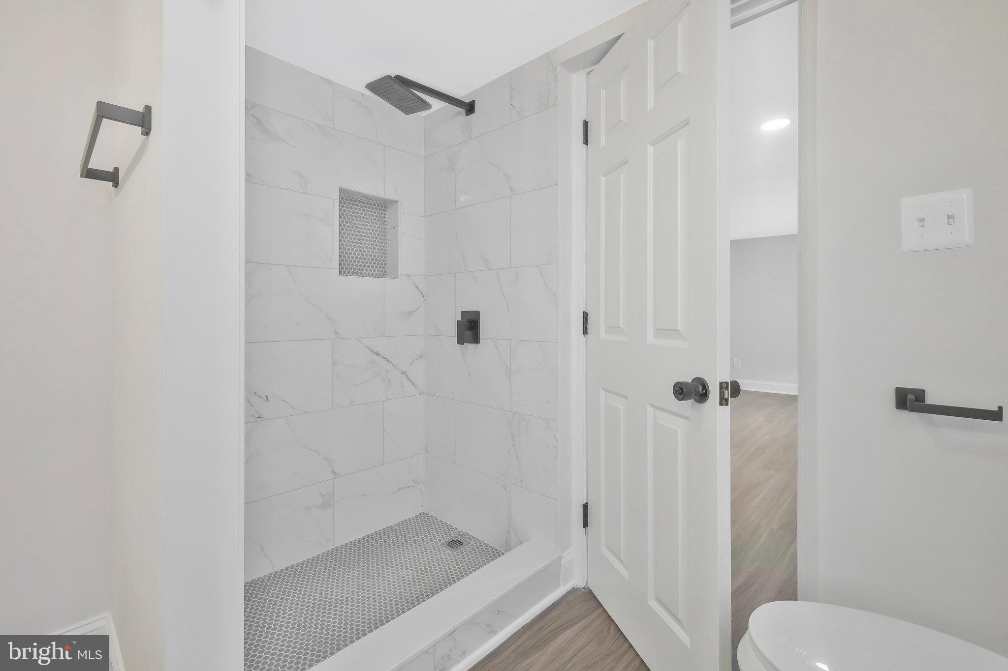 BRENTWOOD - Residential