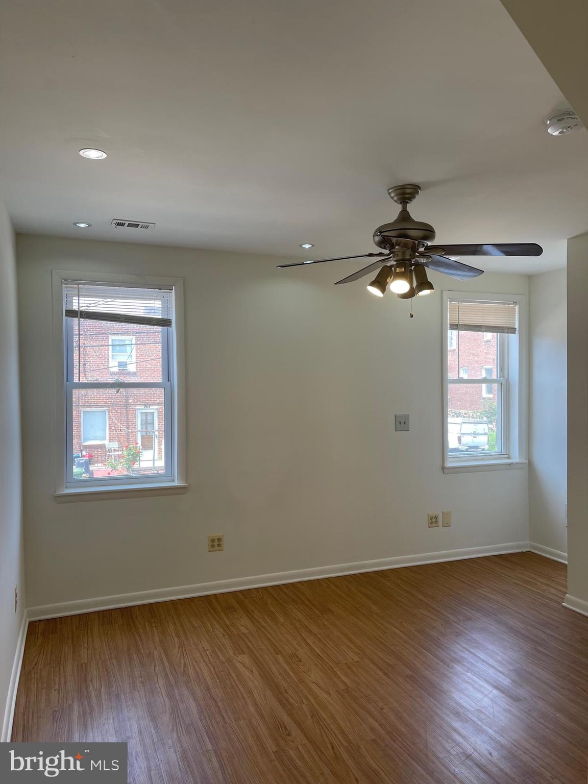 GREEKTOWN - Residential Lease