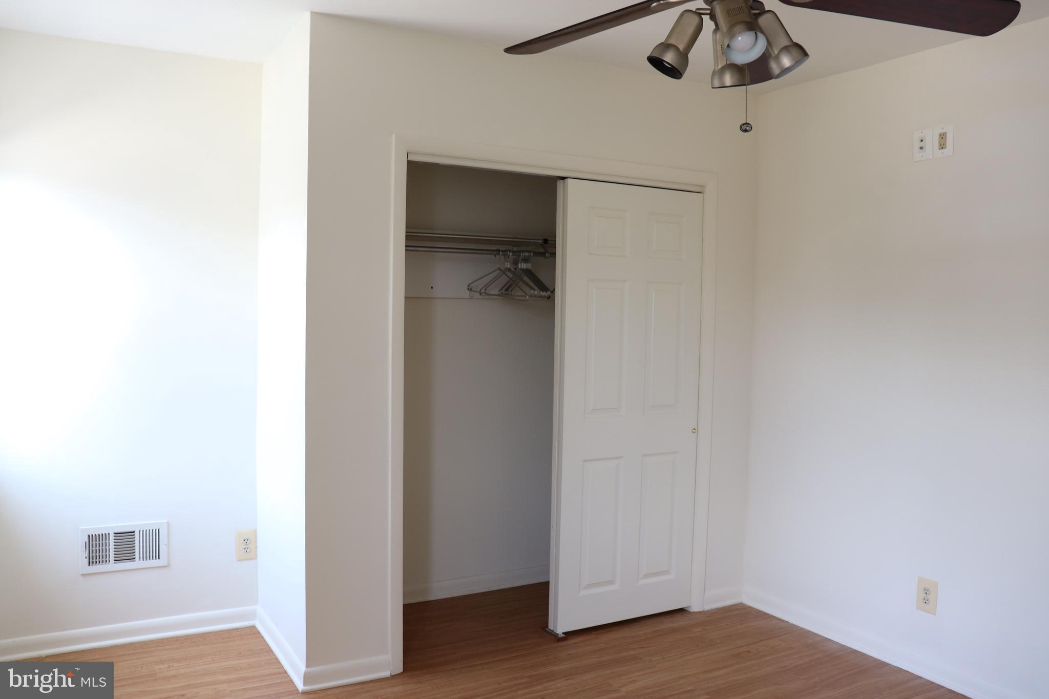 GREEKTOWN - Residential Lease