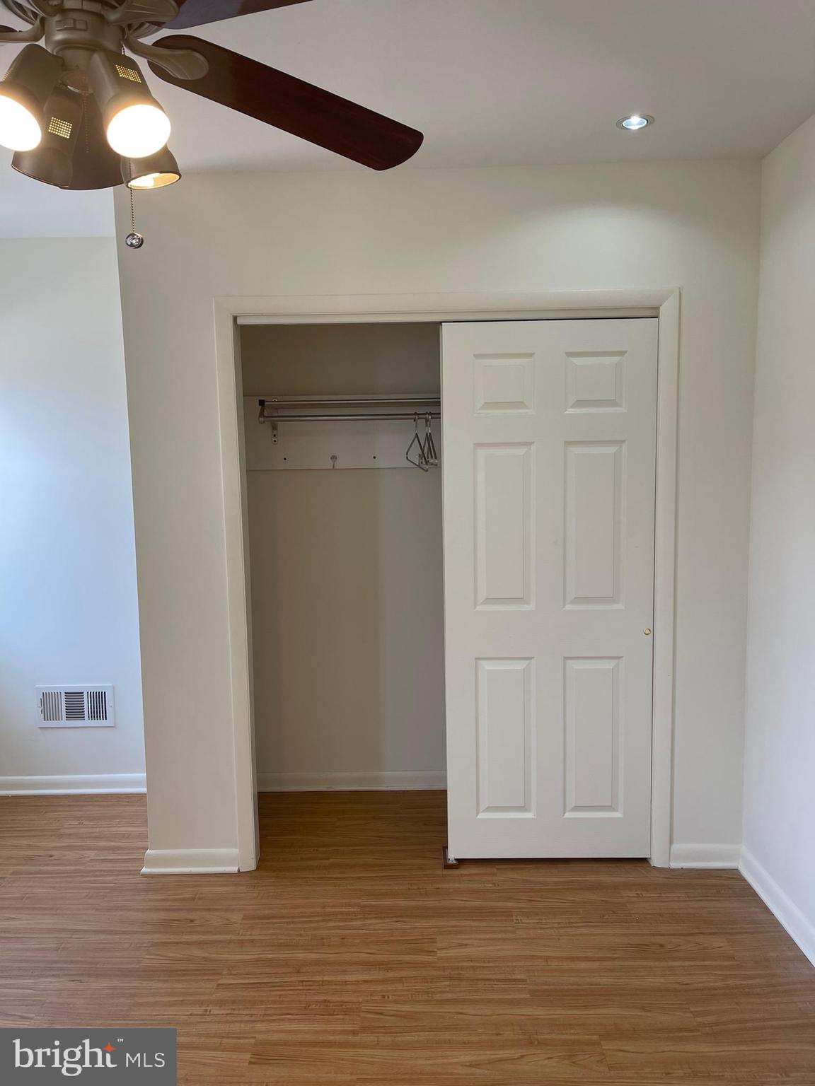 GREEKTOWN - Residential Lease