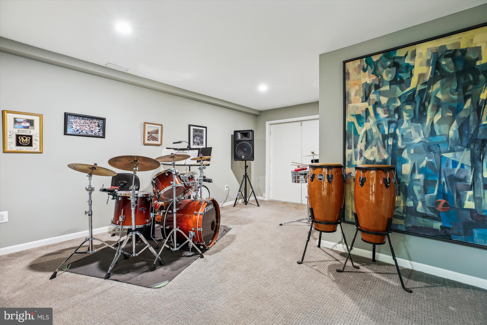 MANOR PARK - Residential