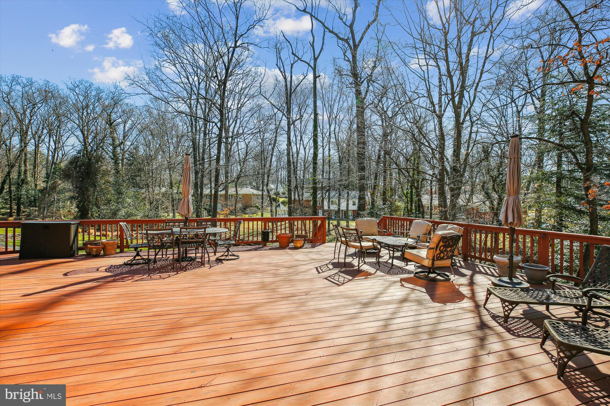 MANOR PARK - Residential