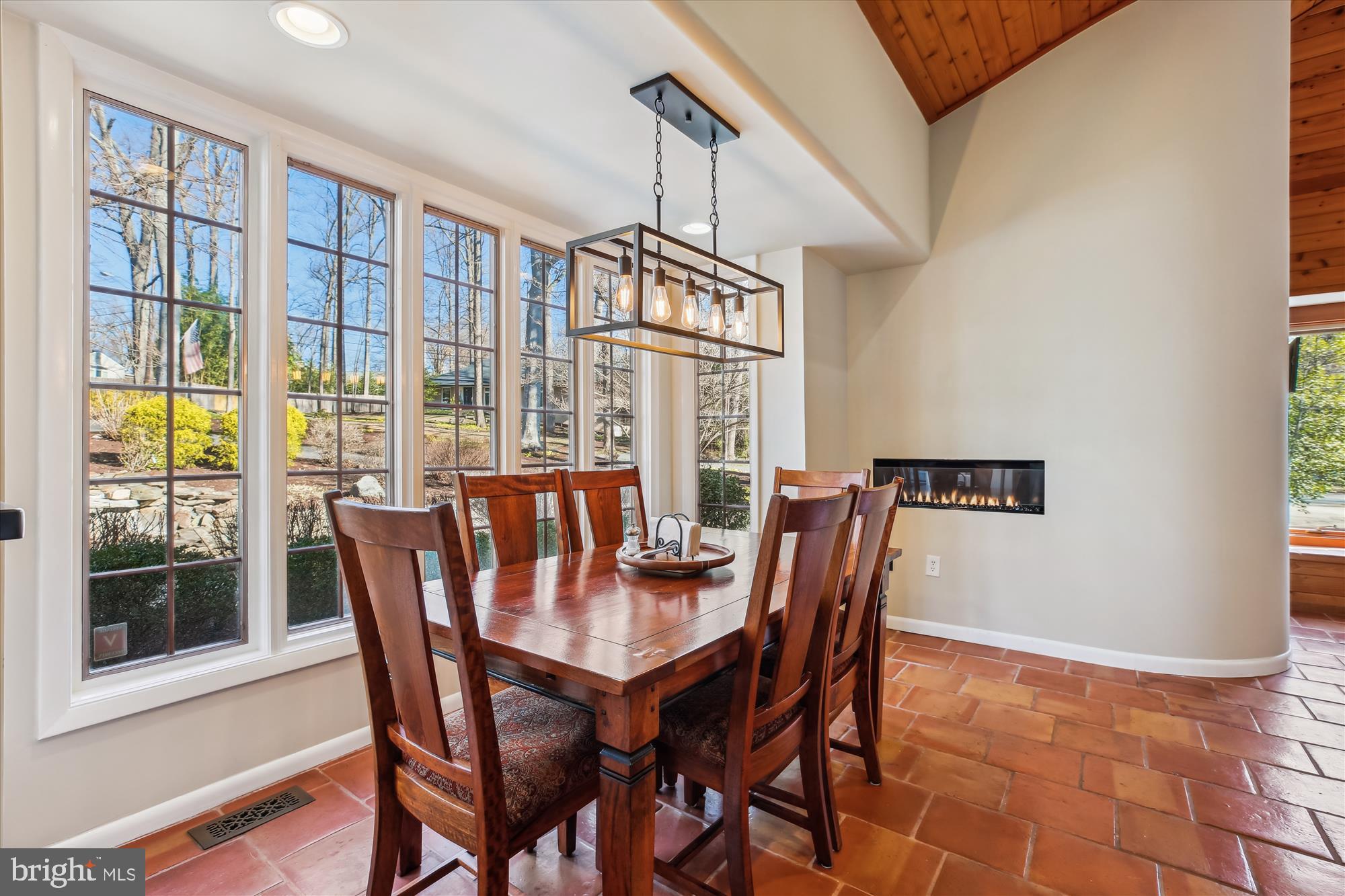 MANOR PARK - Residential