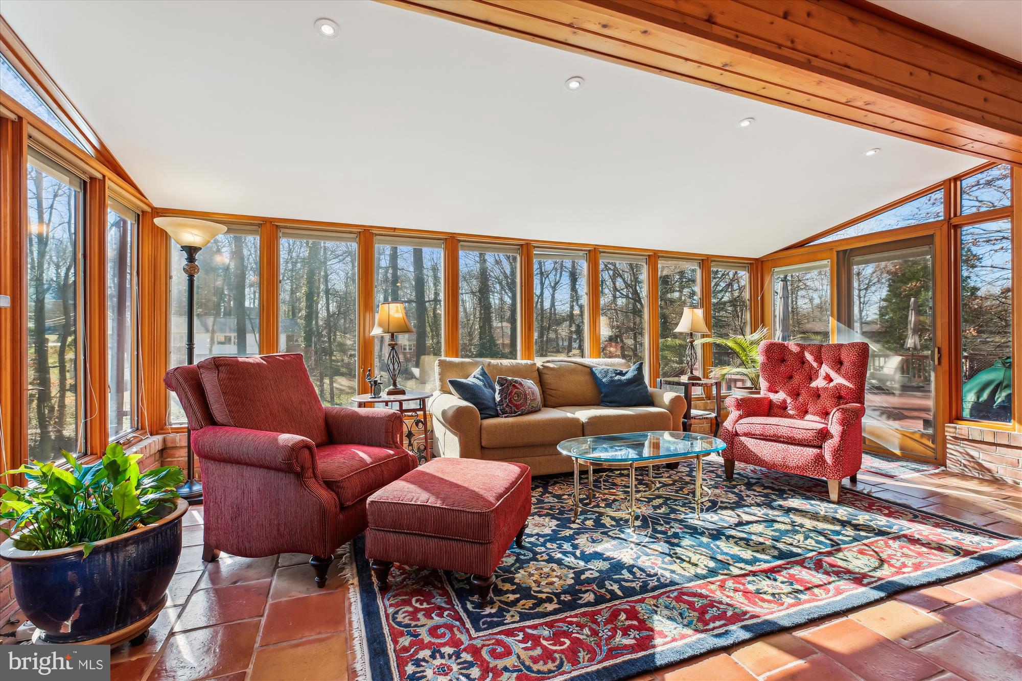 MANOR PARK - Residential