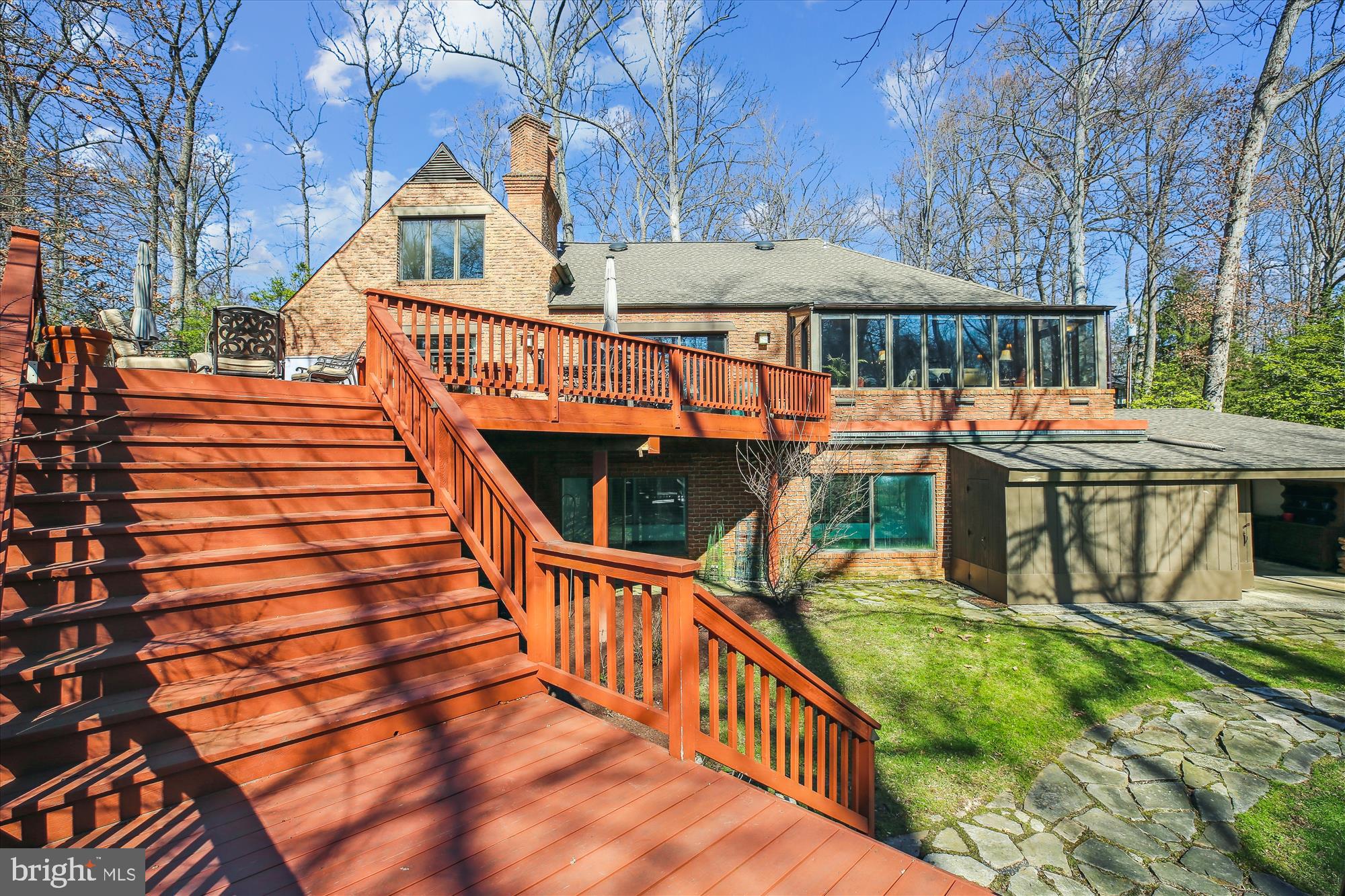 MANOR PARK - Residential