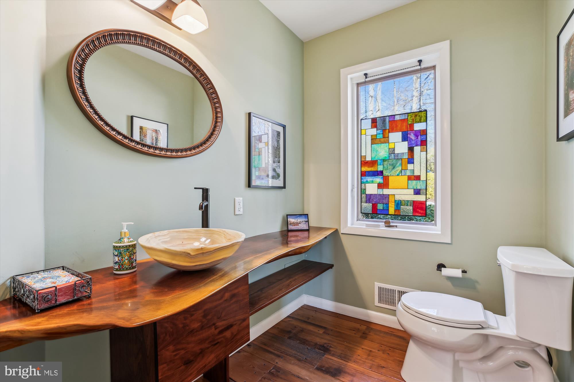 MANOR PARK - Residential