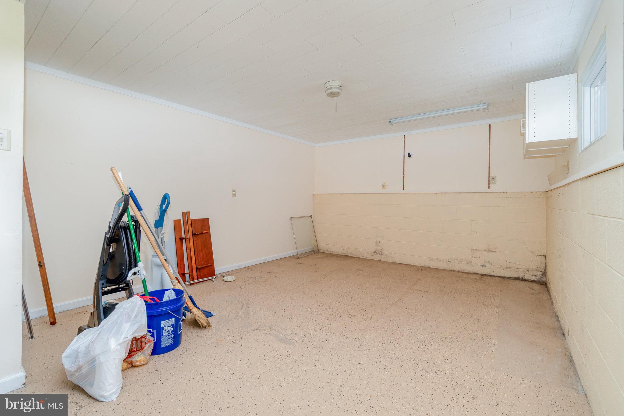 KIM ACRES - Residential