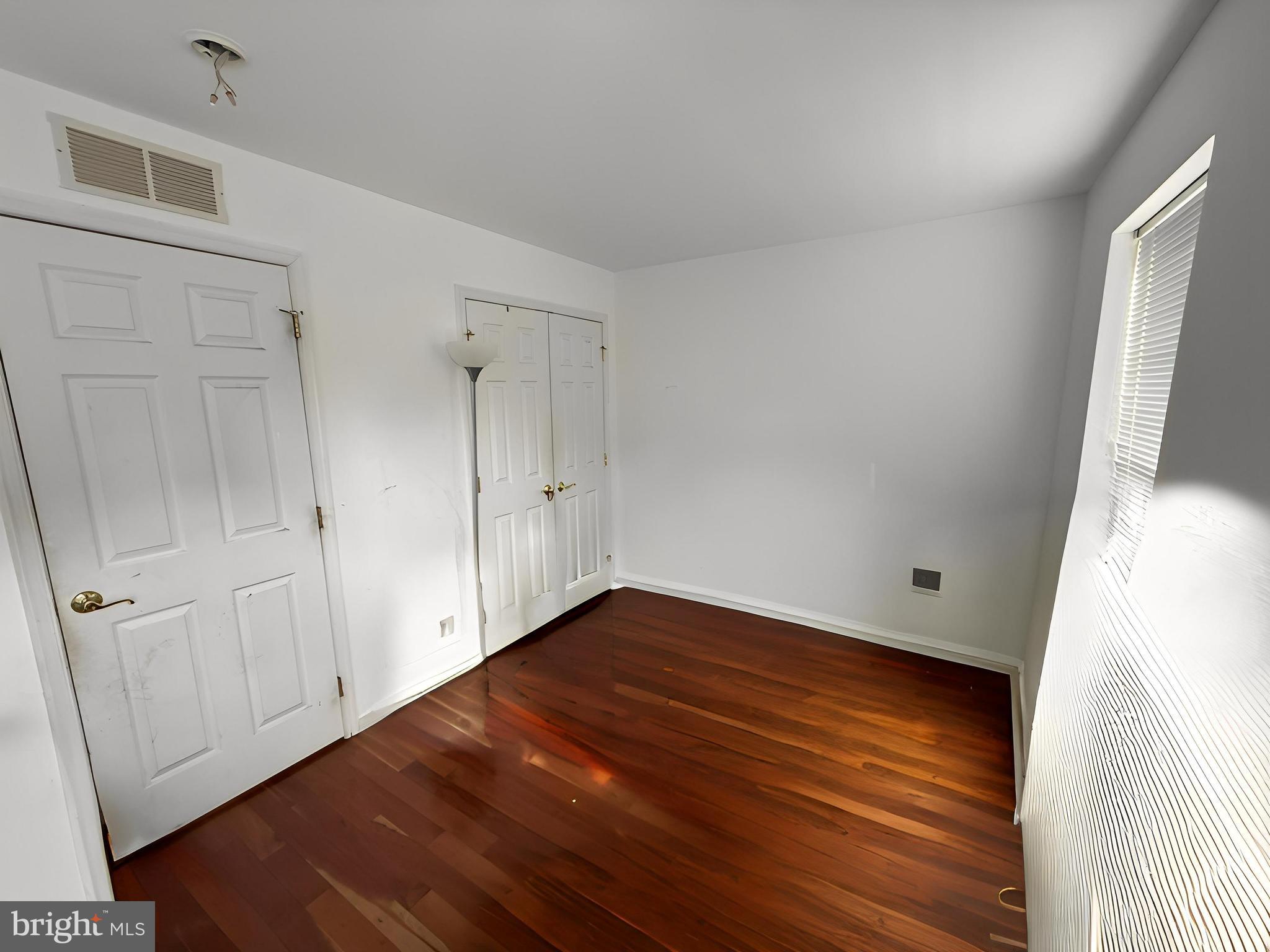 BELLA VISTA - Residential