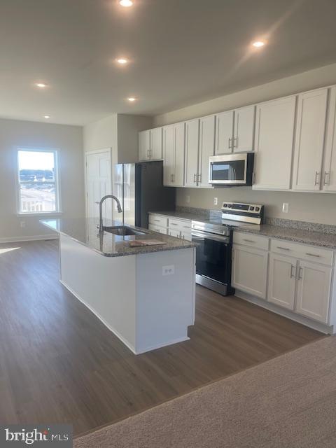 SOUTH BROOK - Residential Lease