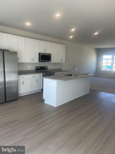 SOUTH BROOK - Residential Lease