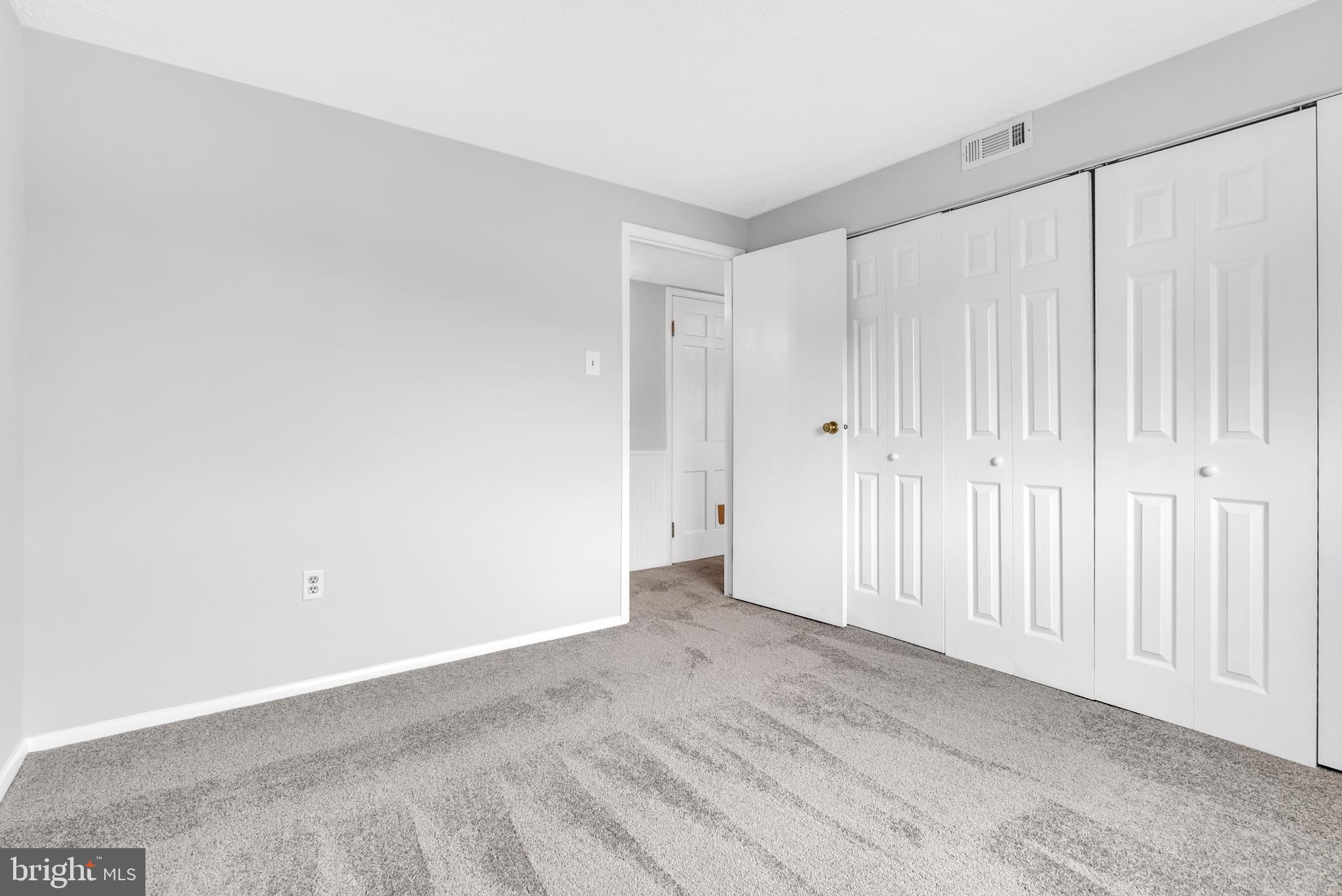 GREENFIELD COMMONS - Residential