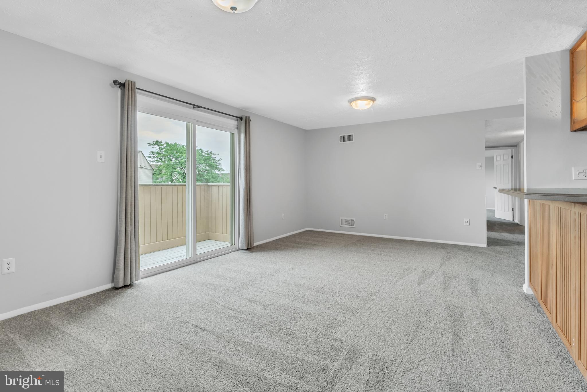 GREENFIELD COMMONS - Residential