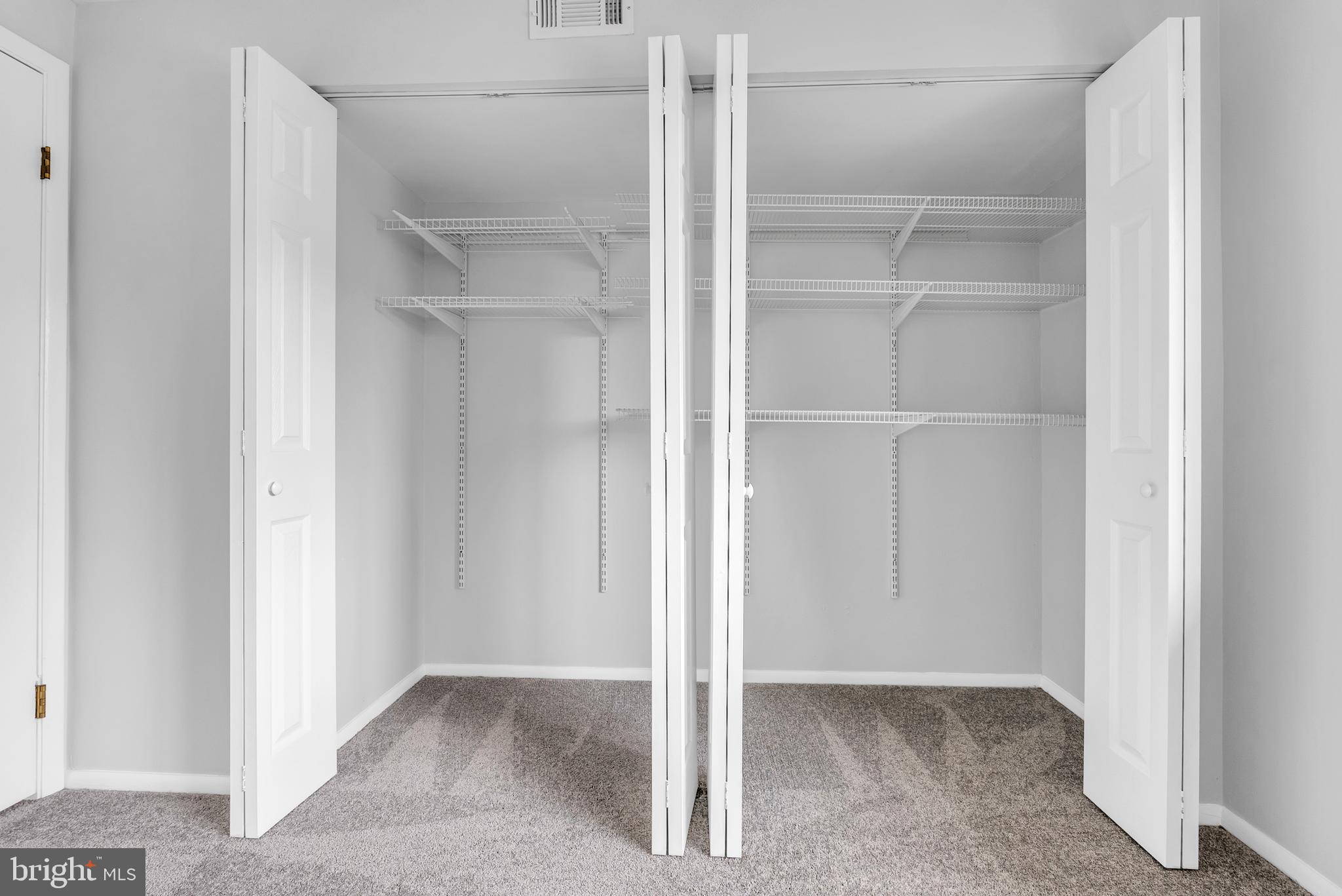 GREENFIELD COMMONS - Residential