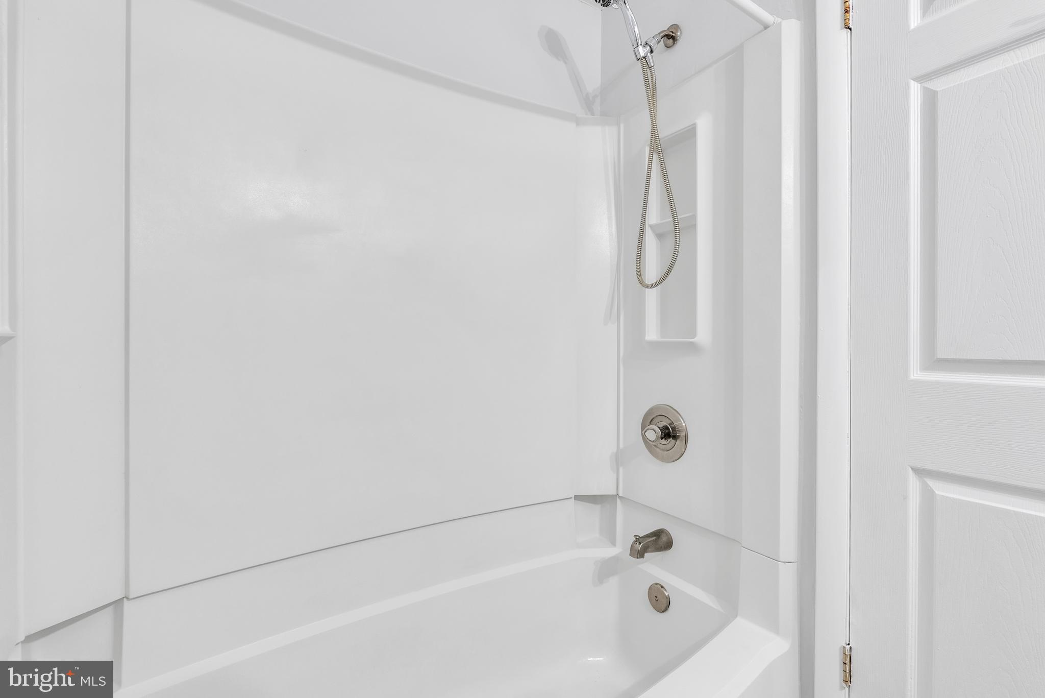 GREENFIELD COMMONS - Residential