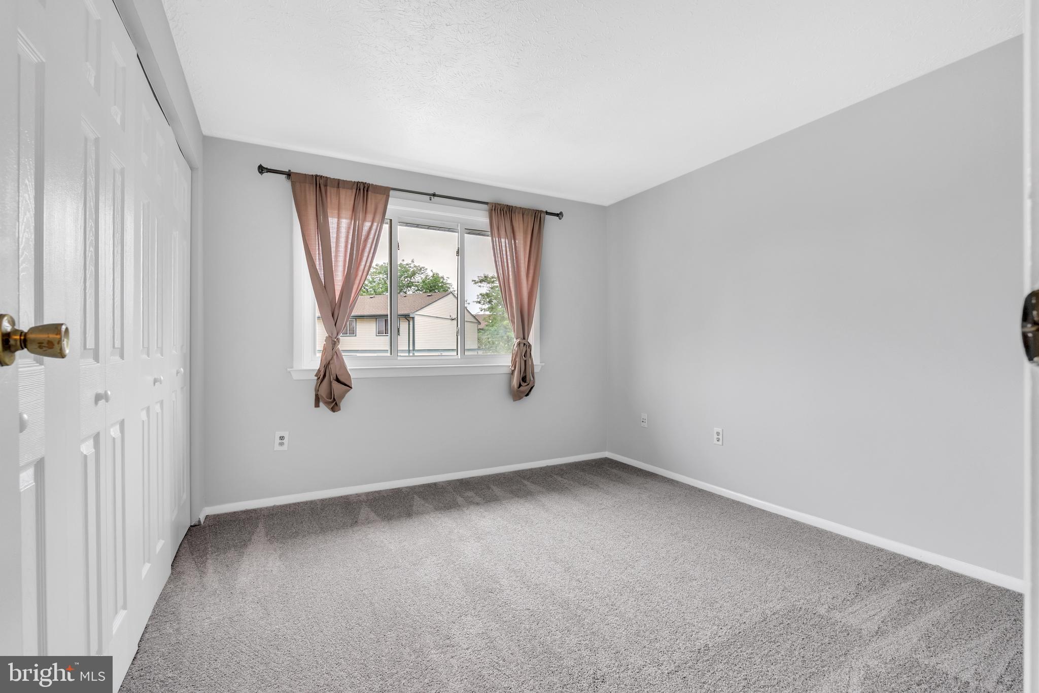 GREENFIELD COMMONS - Residential