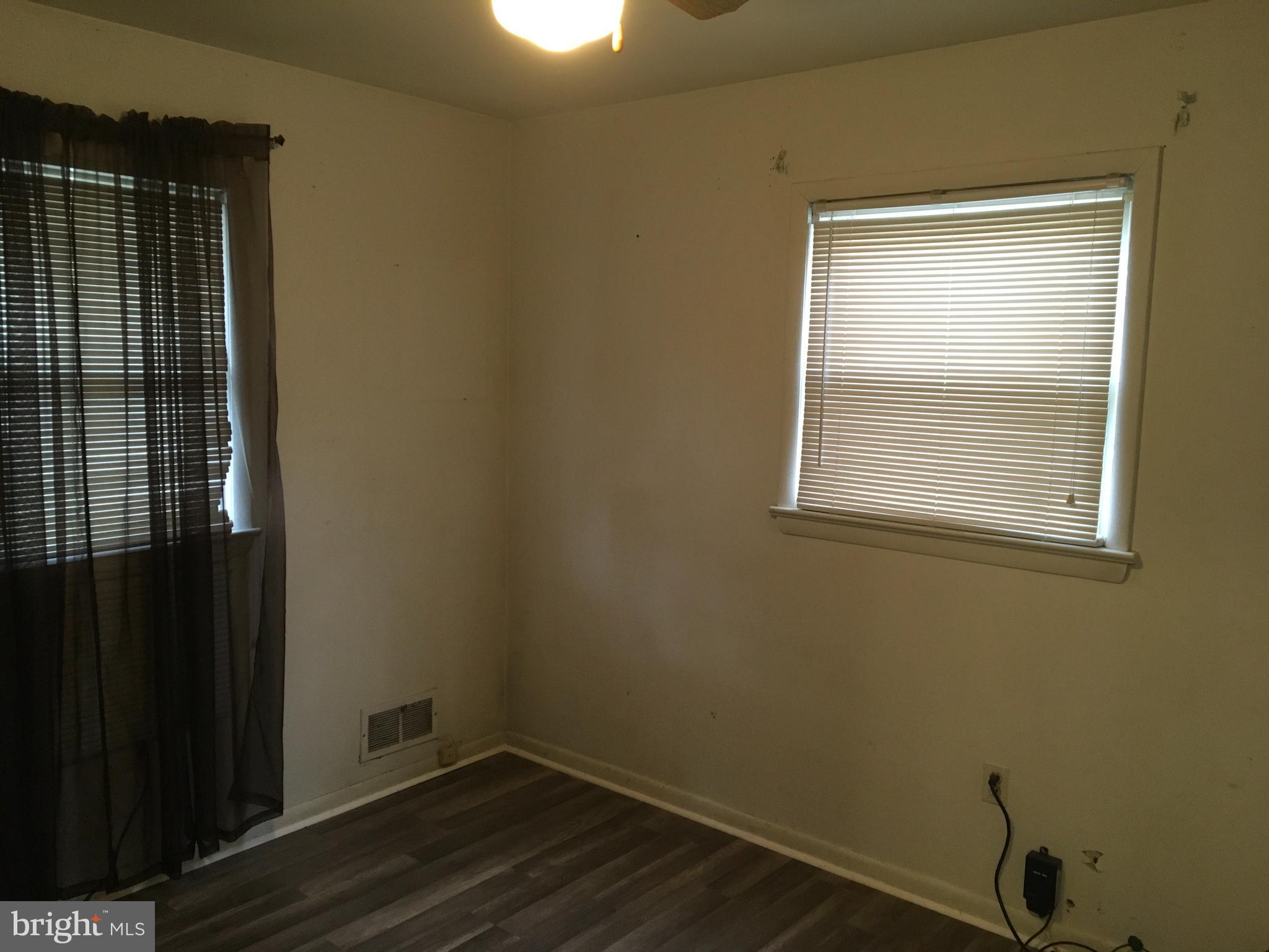 COLUMBIA PARK - Residential