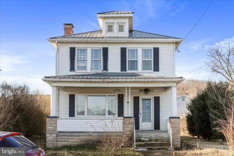 28 E Central Avenue, Ridgeley, WV 26753 - #: WVMI2003988