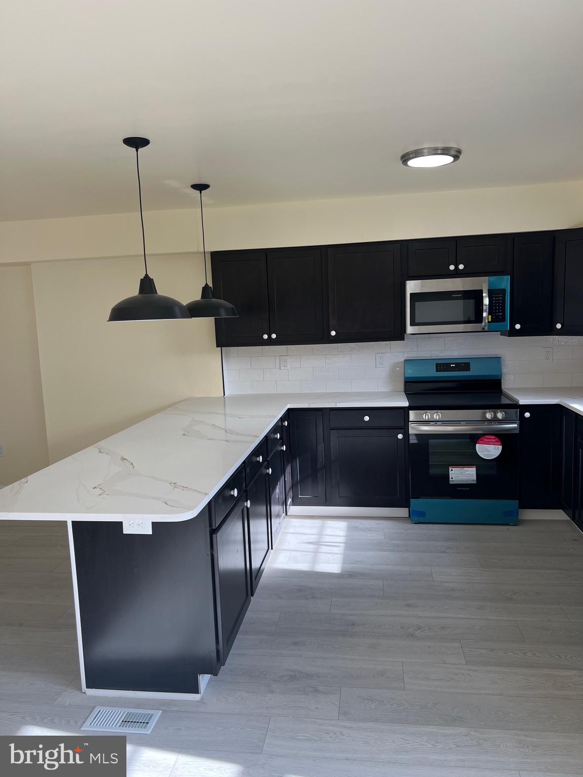 BROADFIELD AT WILTON FARM - Residential