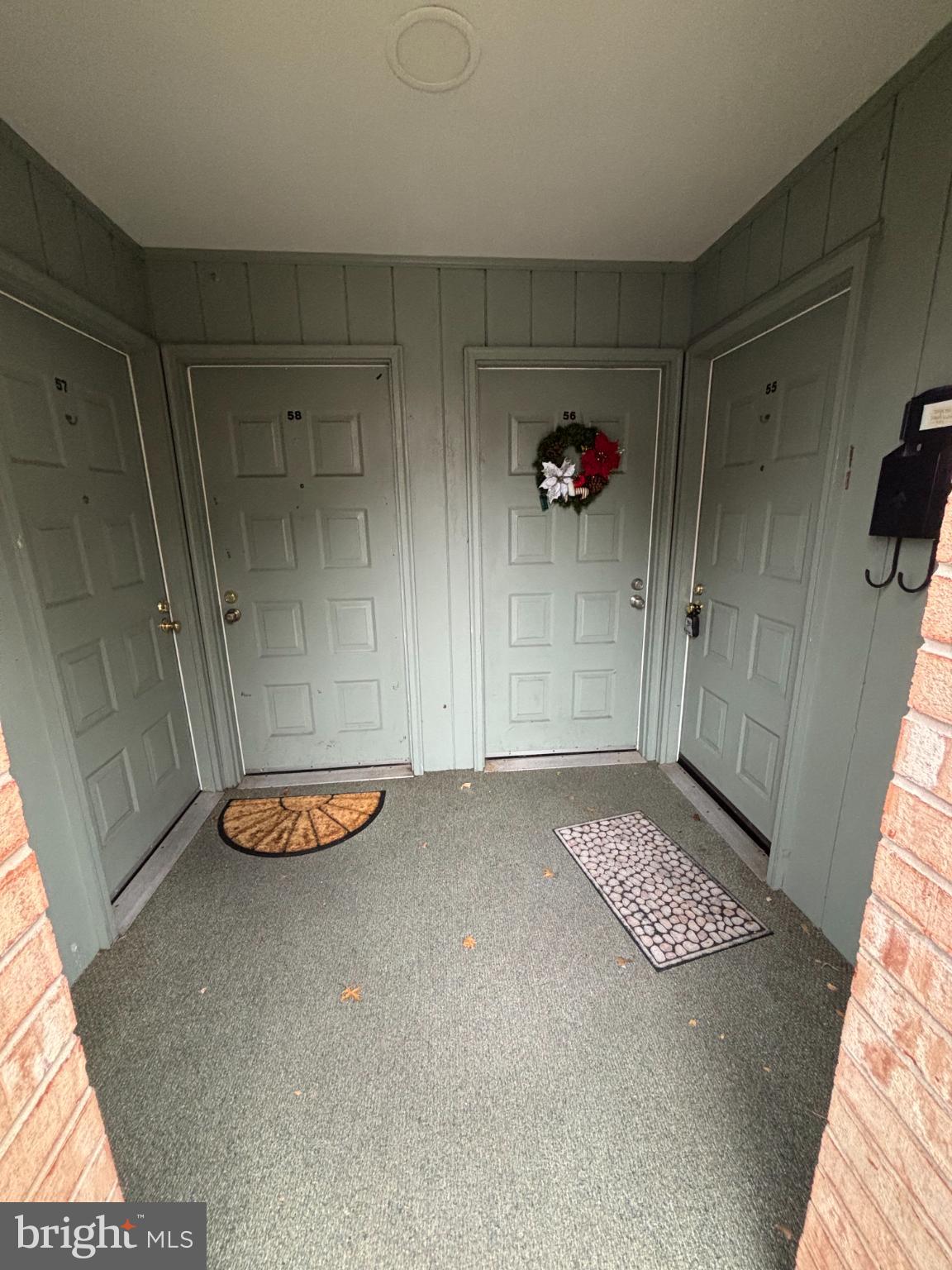 DOYLESTOWN COMMONS - Residential Lease