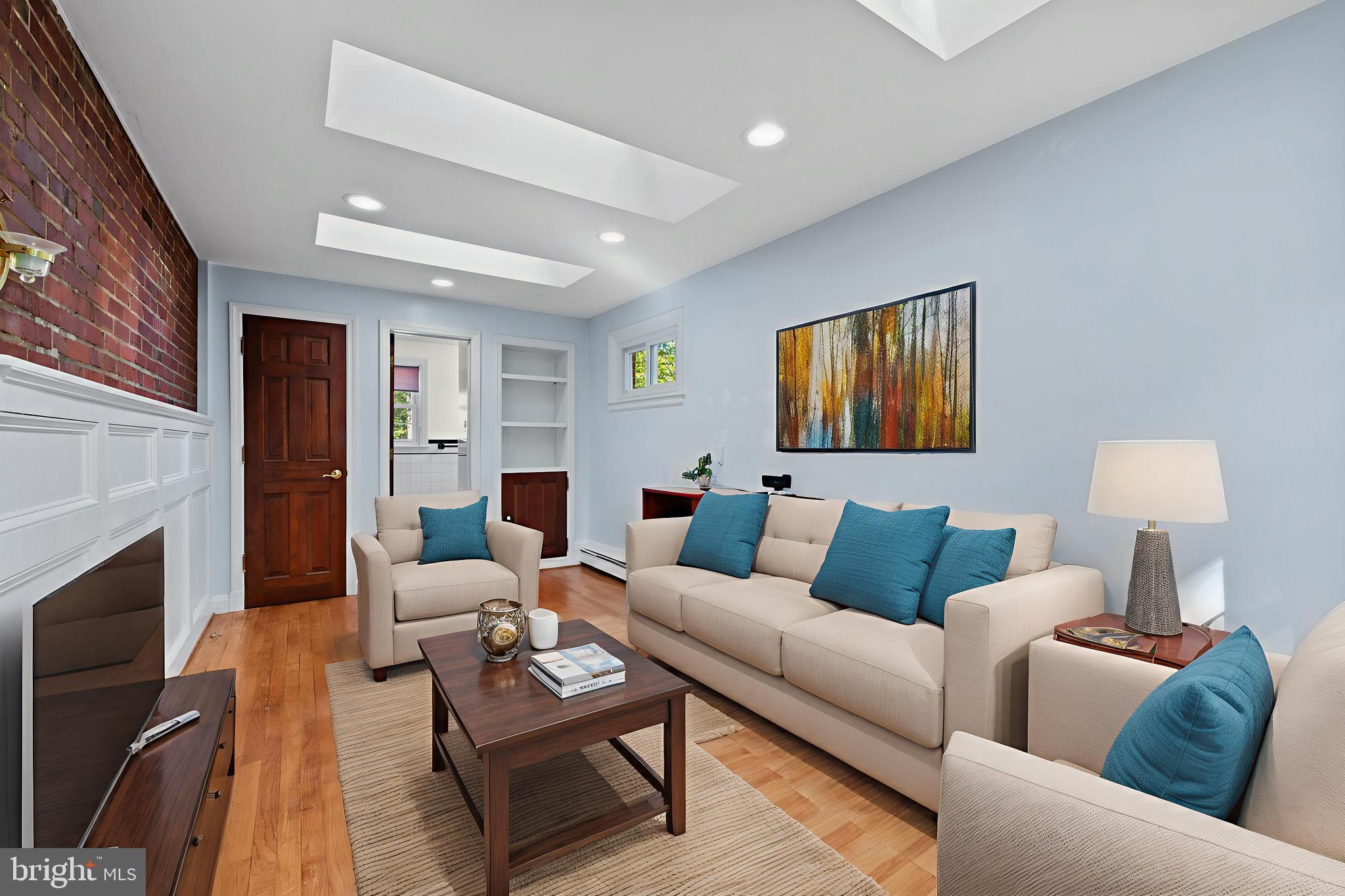 MOUNT RIDGE - Residential