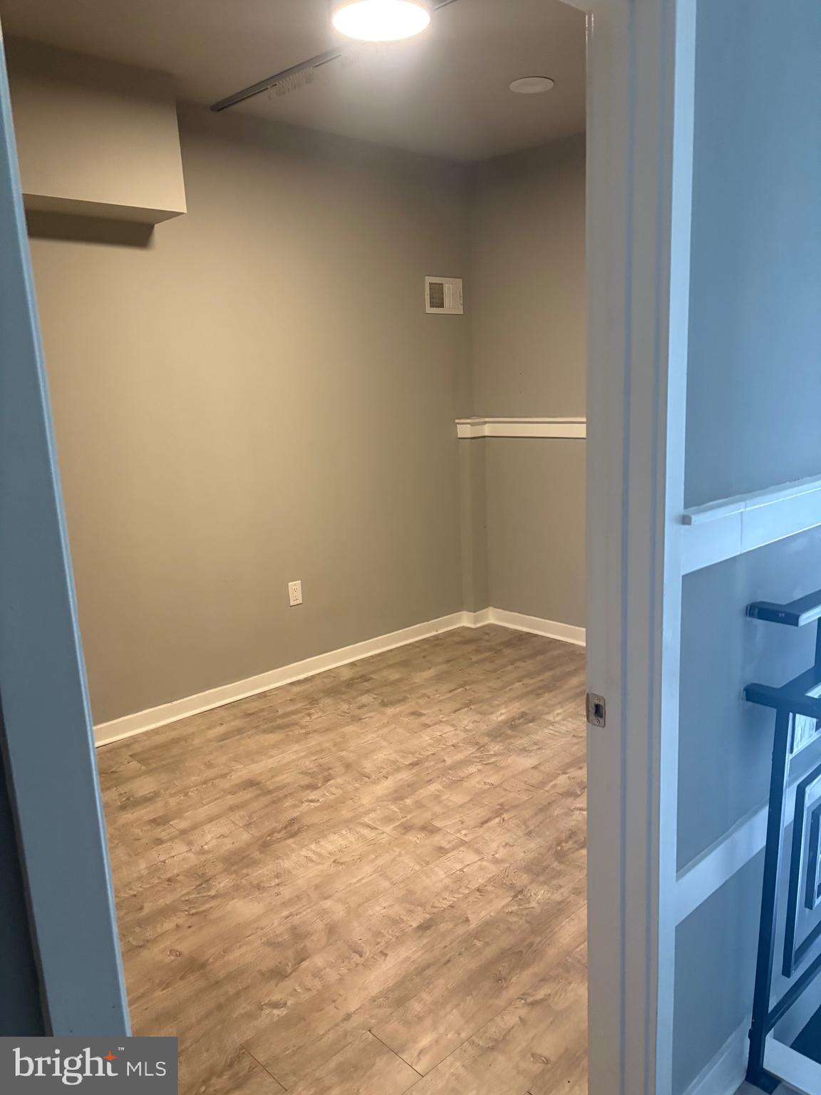 107 COTTON STREET COM 2