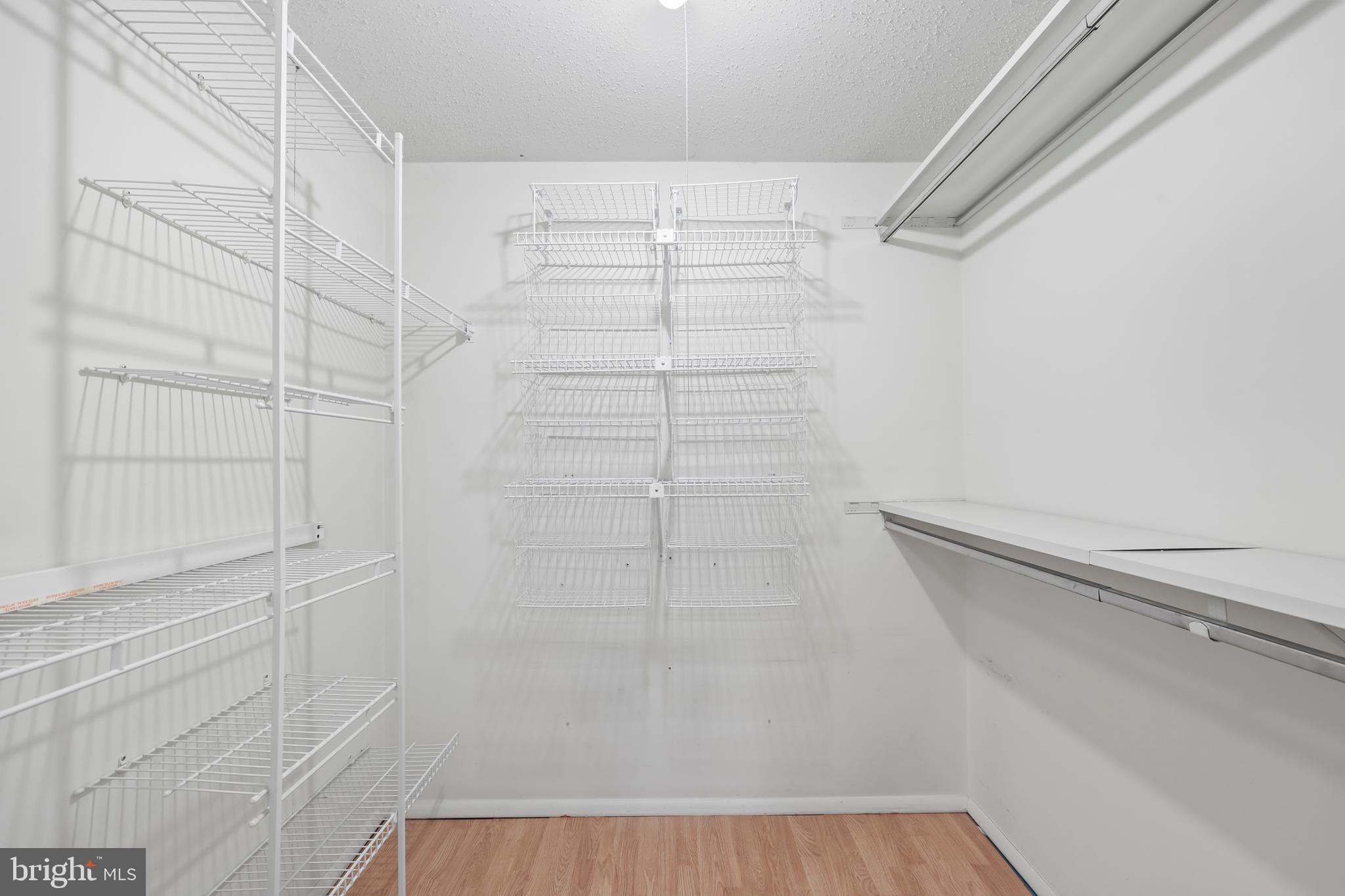 TARTAN VILLAGE - Residential