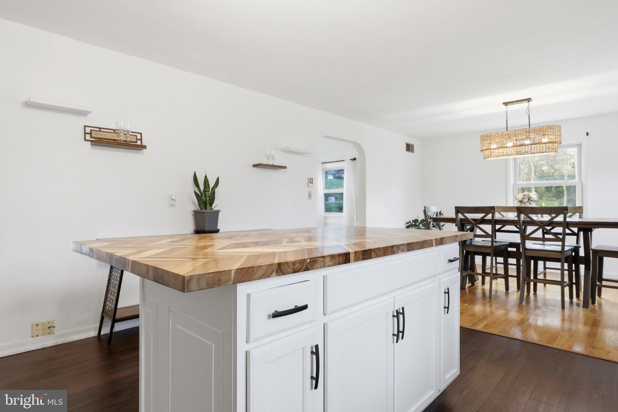 CONESTOGA GARDENS - Residential
