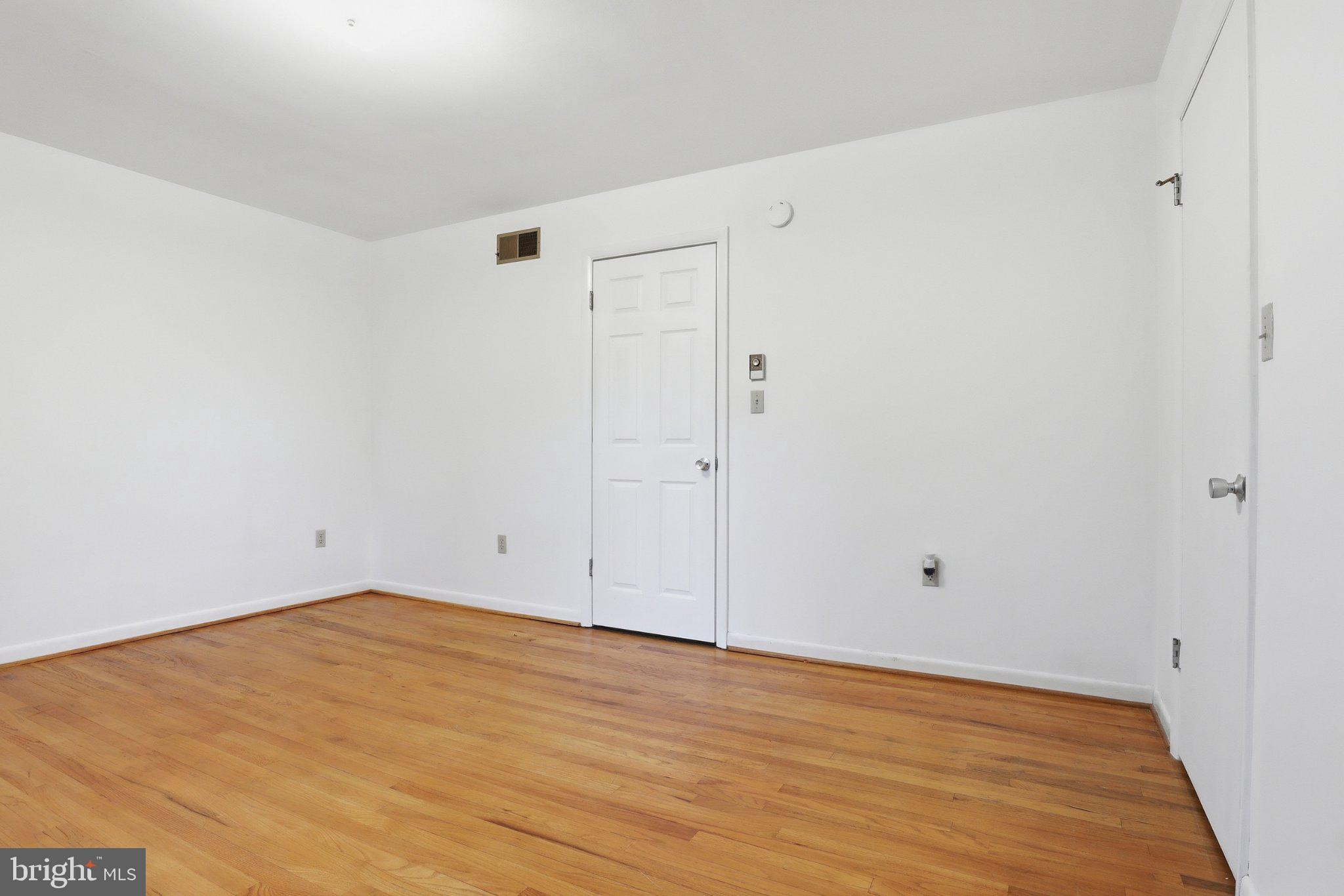 CONESTOGA GARDENS - Residential