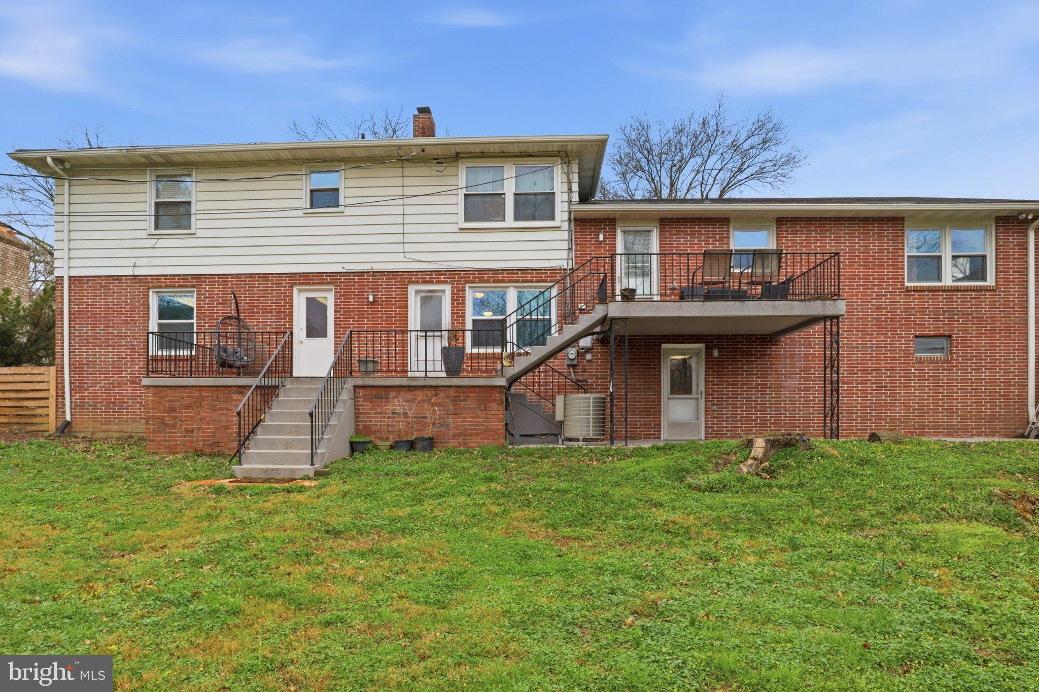 CONESTOGA GARDENS - Residential
