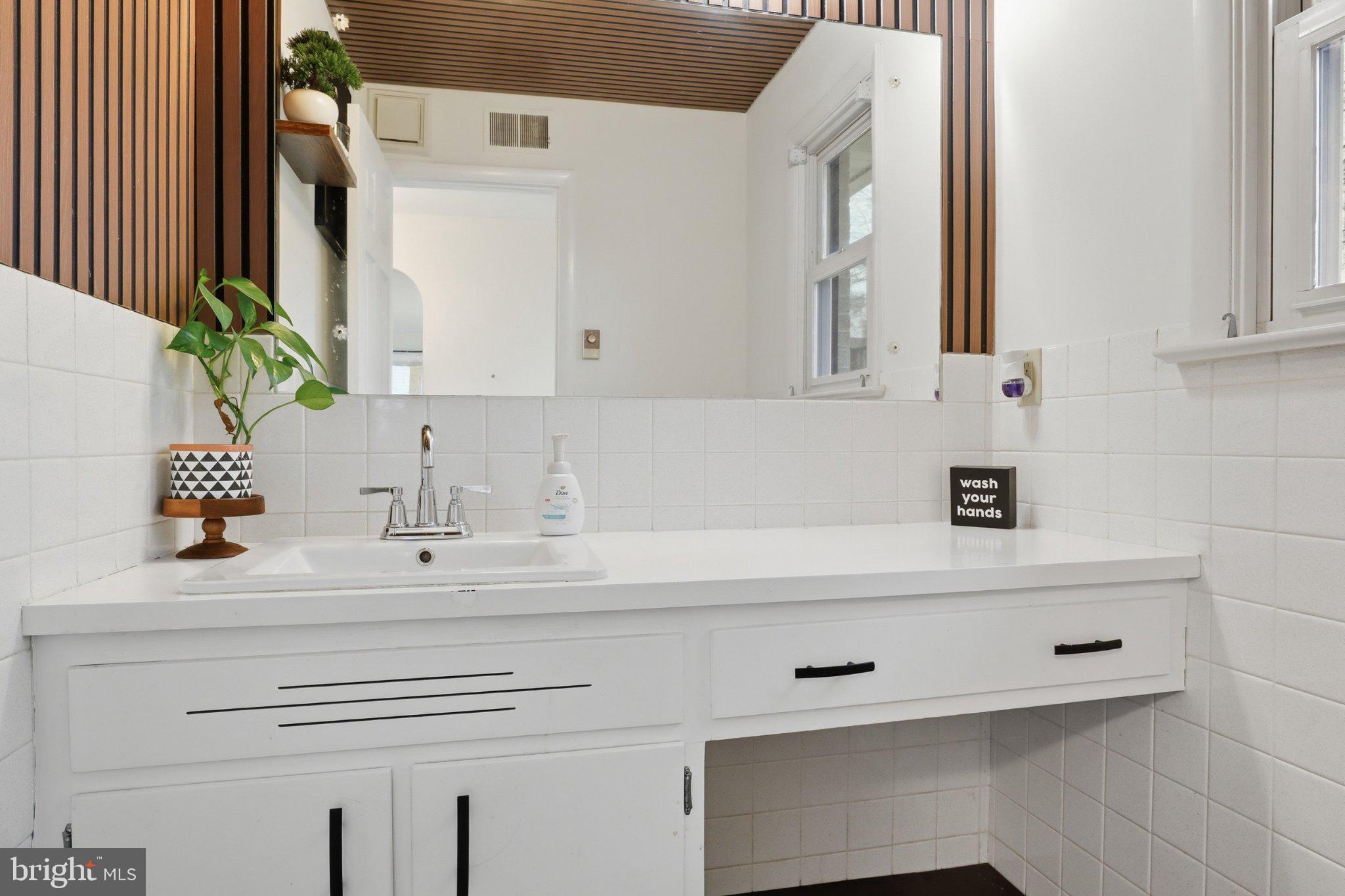 CONESTOGA GARDENS - Residential