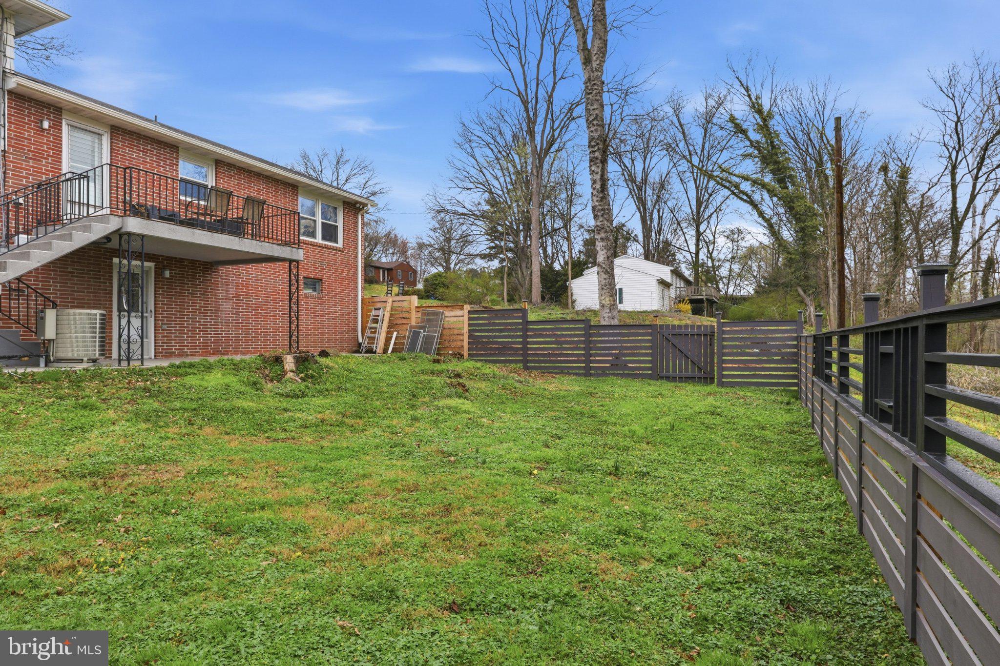 CONESTOGA GARDENS - Residential