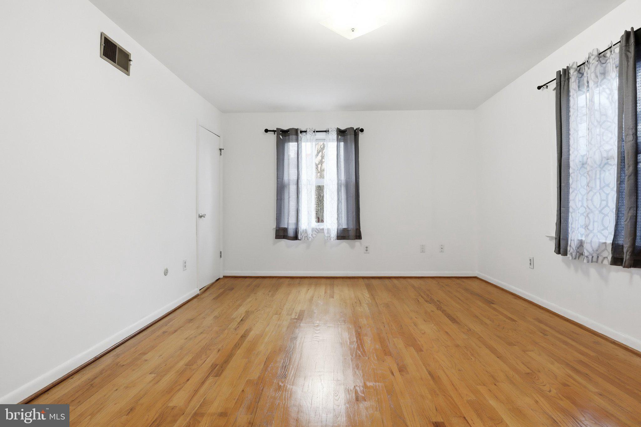 CONESTOGA GARDENS - Residential