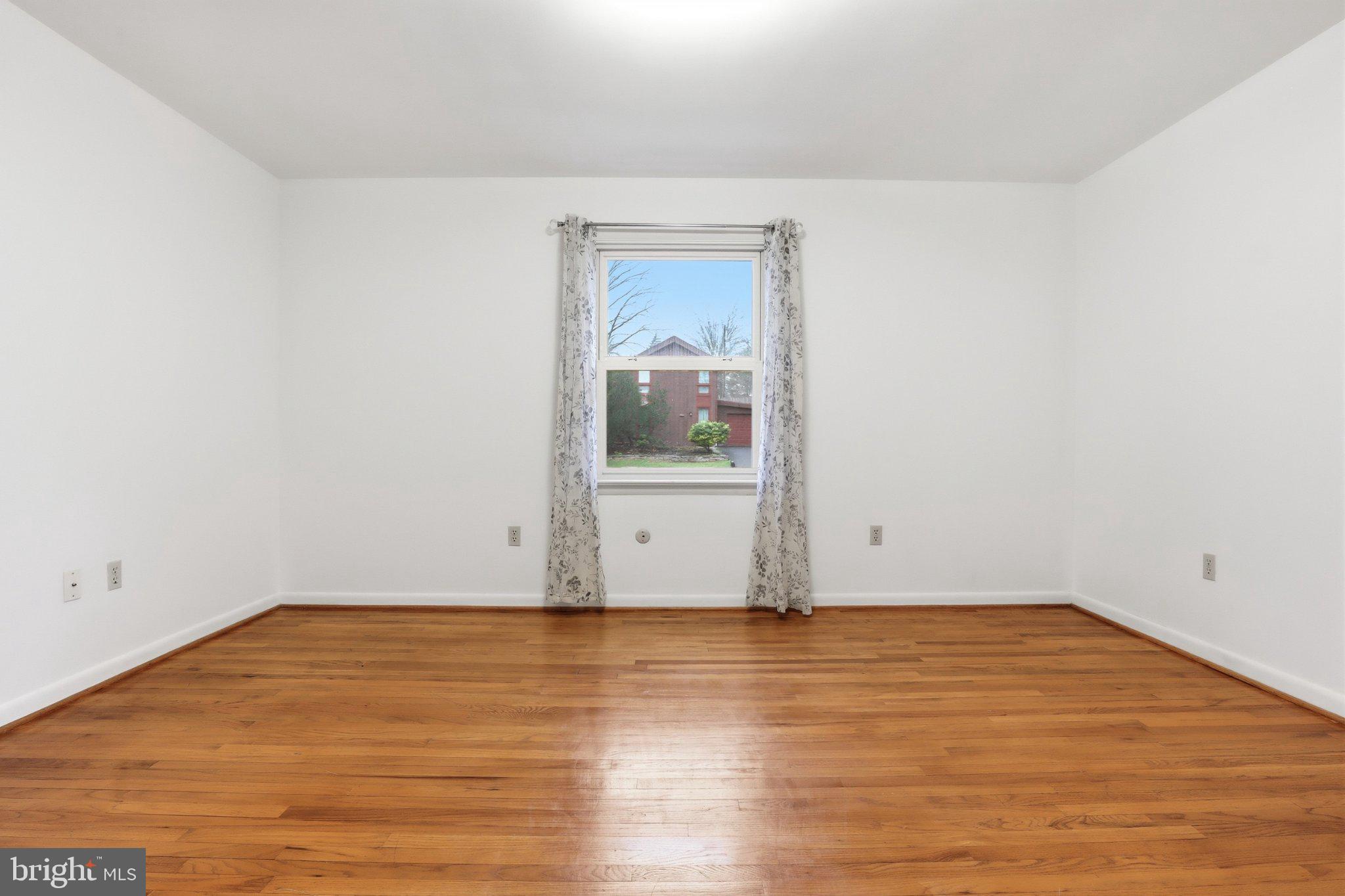 CONESTOGA GARDENS - Residential
