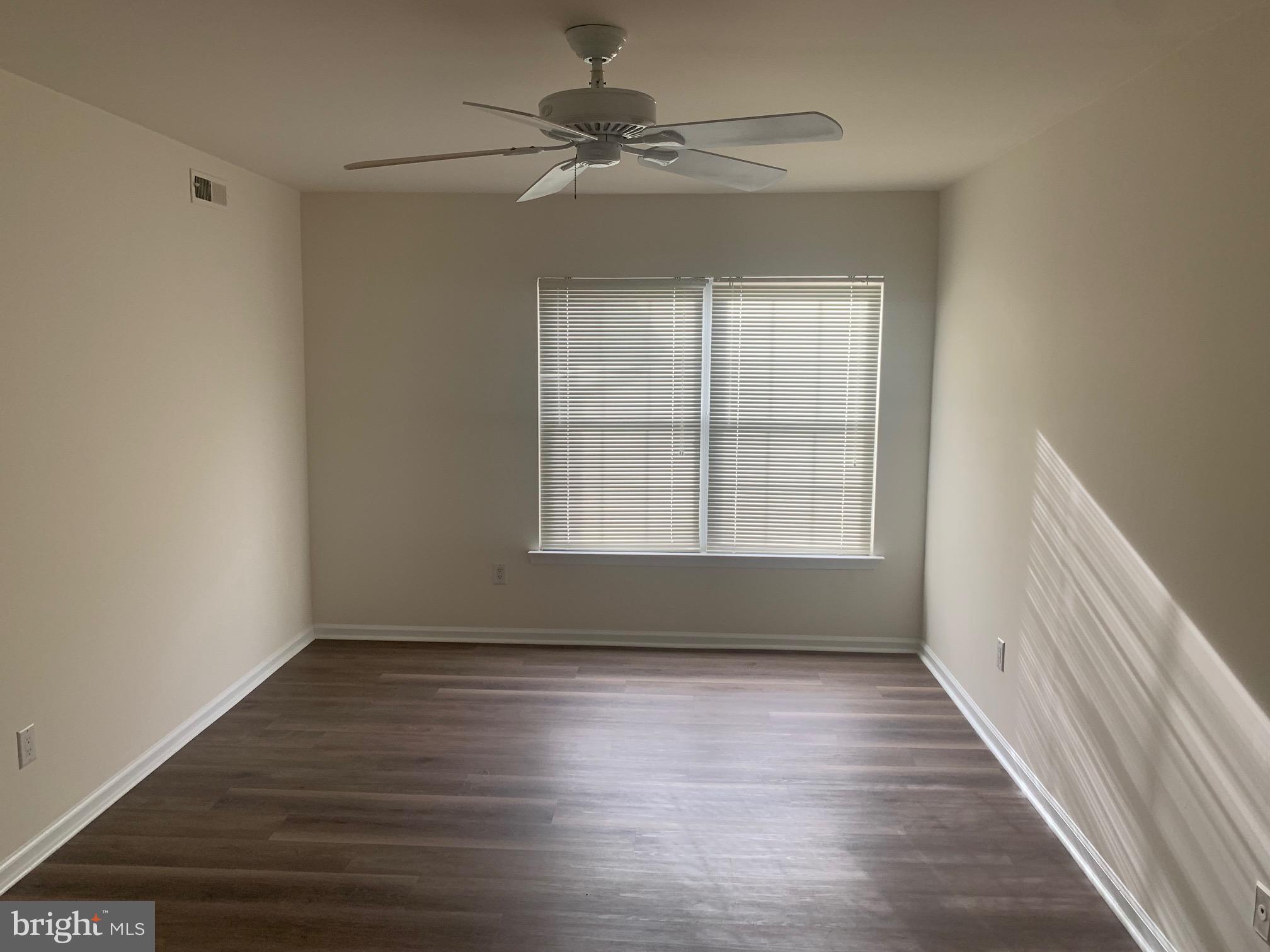 TAMERLANE - Residential Lease