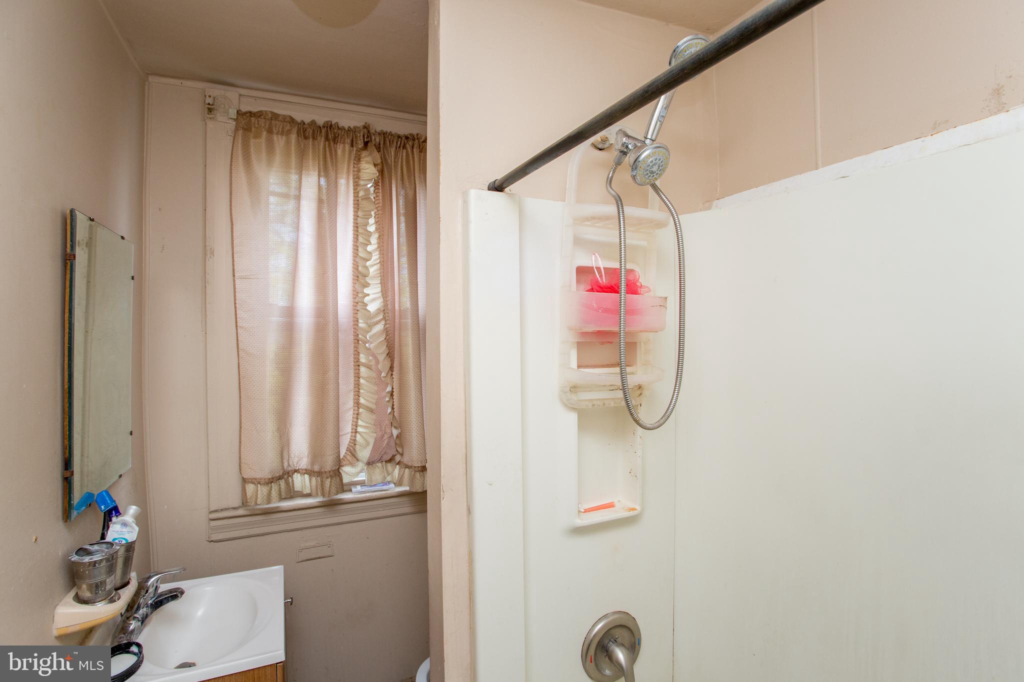 COLLINGDALE - Residential