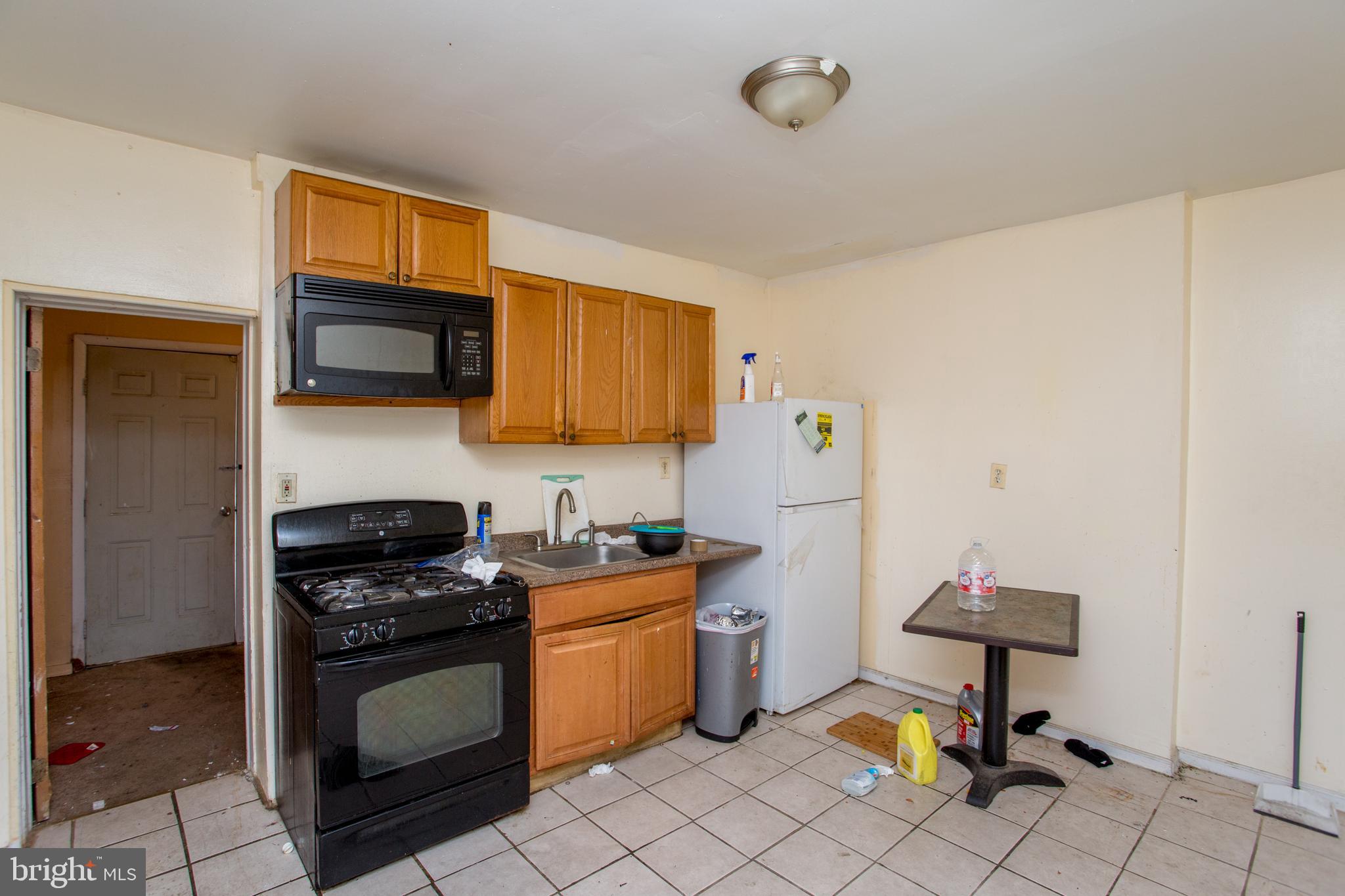 COLLINGDALE - Residential